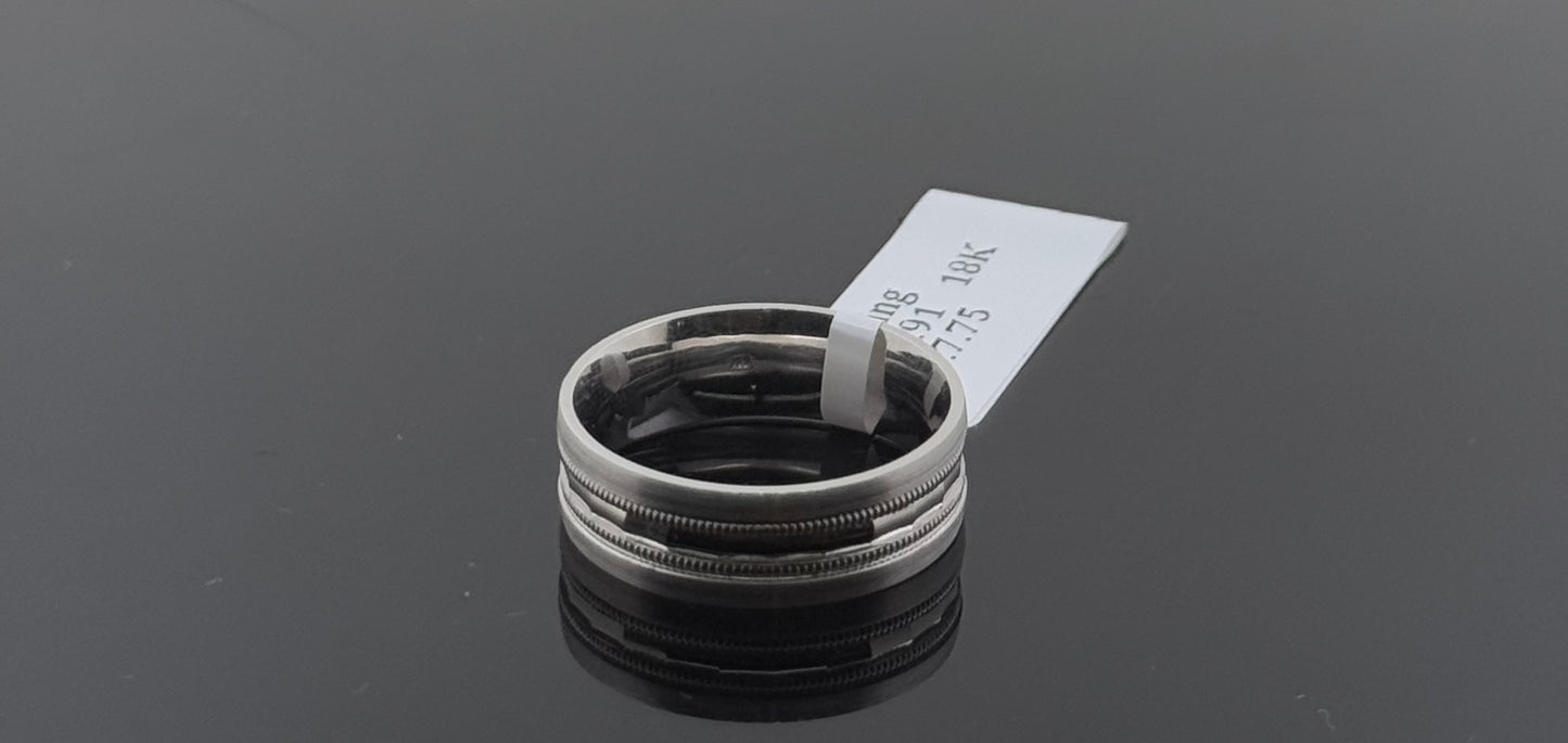 18k Solid Gold Ladies Simple Ring GR1239
