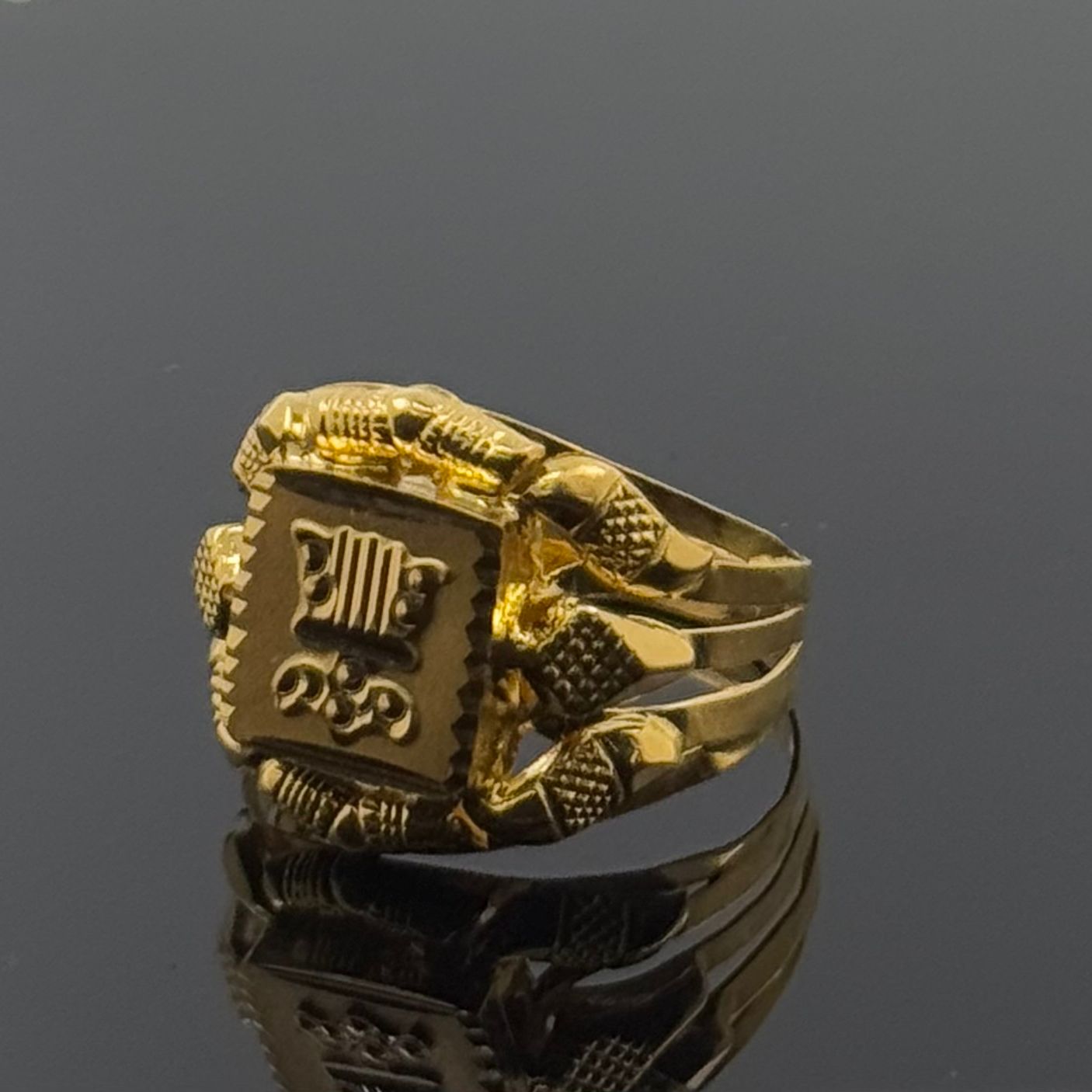 22k Elegant Men Designer Geometric Ring gr1284