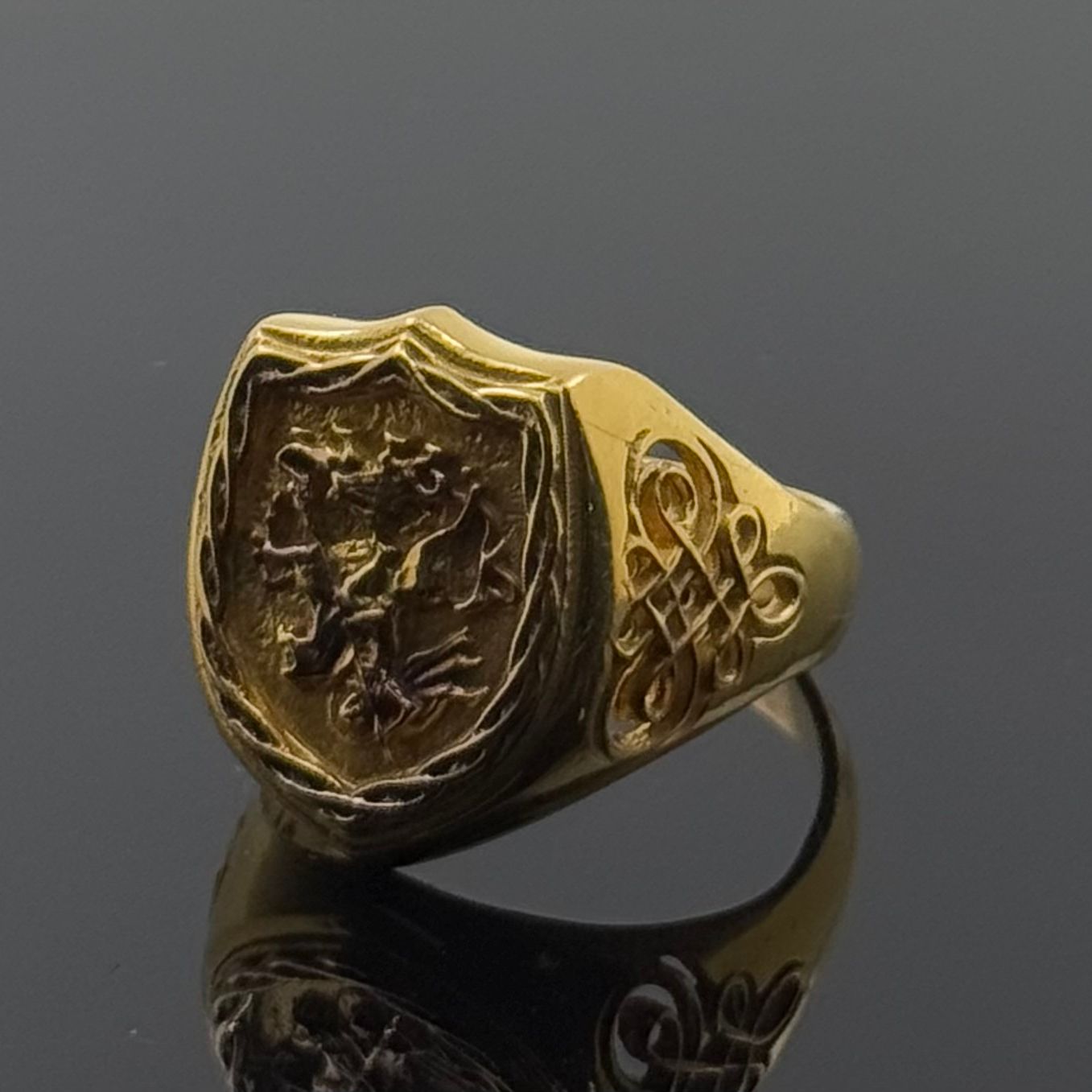 22k Elegant Men Medival Design RIng gr1286
