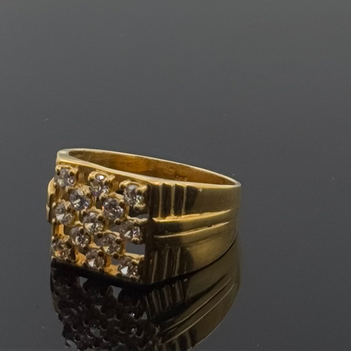 22k Elegant Men Signet Stone Ring gr1287