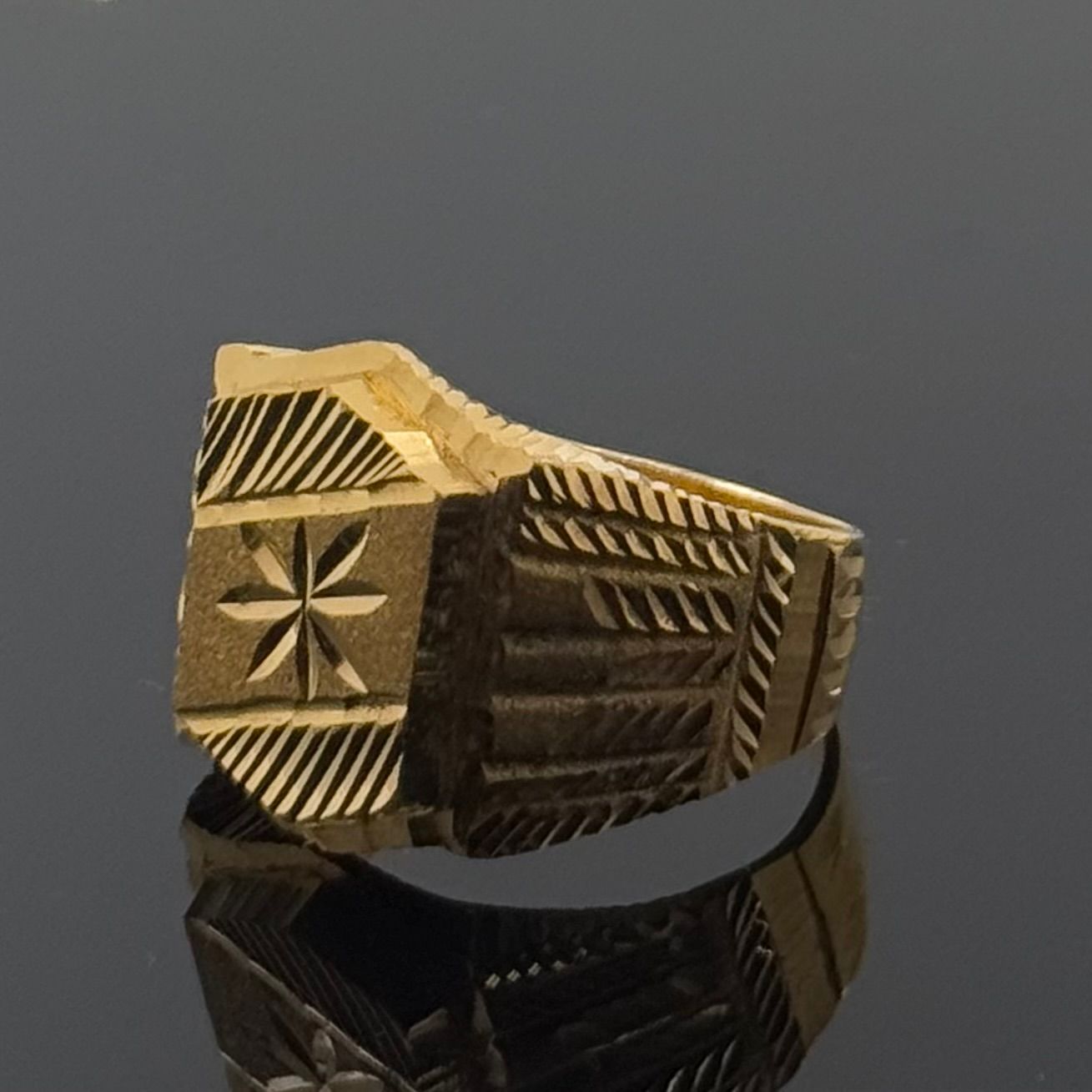 22k Elegant Men Geometric Ring gr1289
