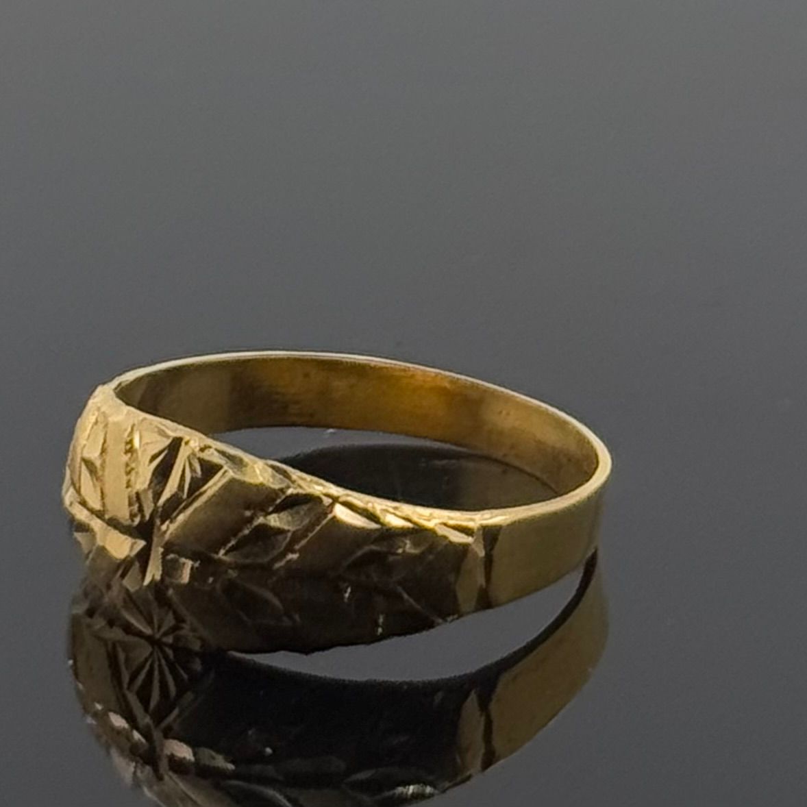 21k Elegant Men Geometric Ring gr1313
