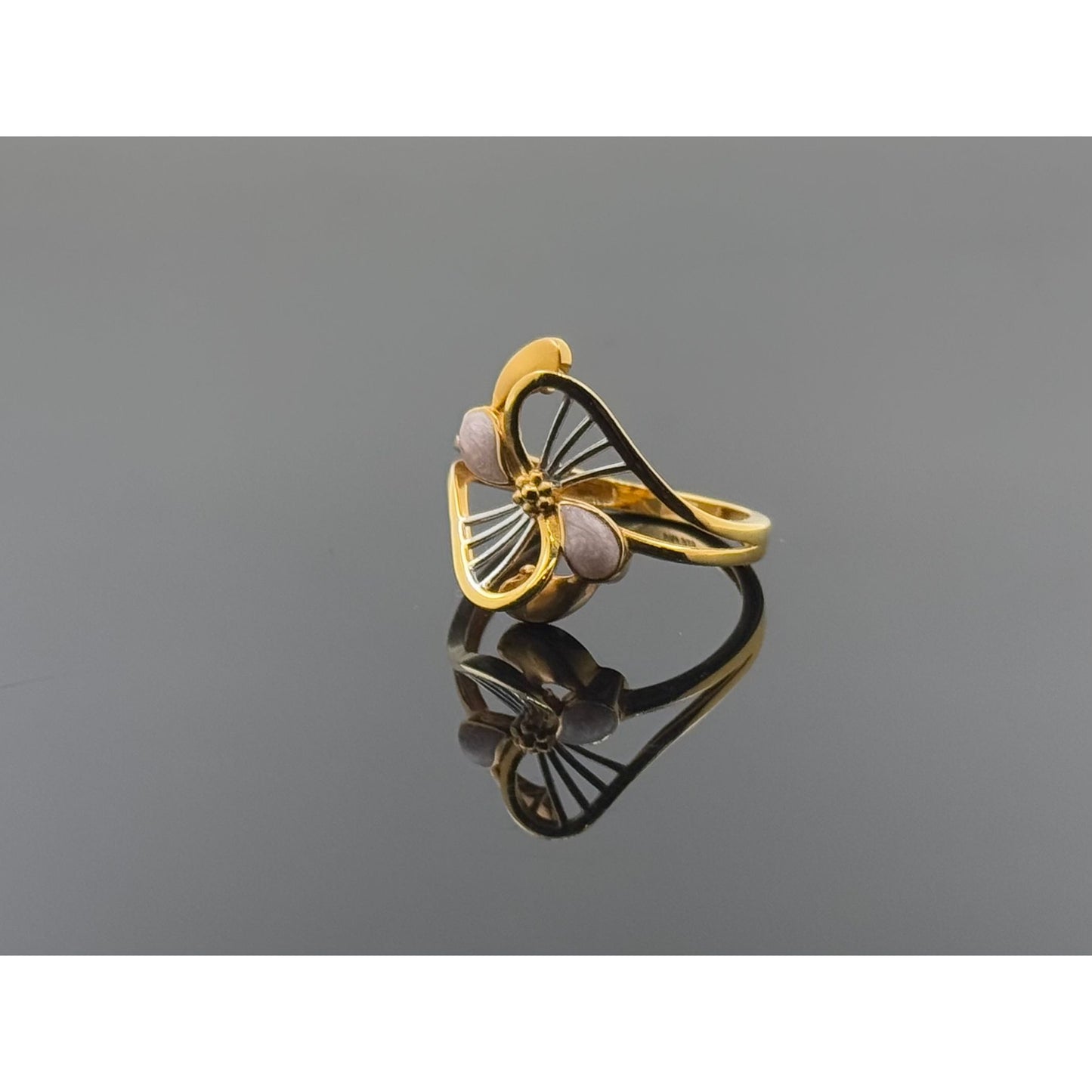 22k Solid Gold Ladies Simple Ring GR1399