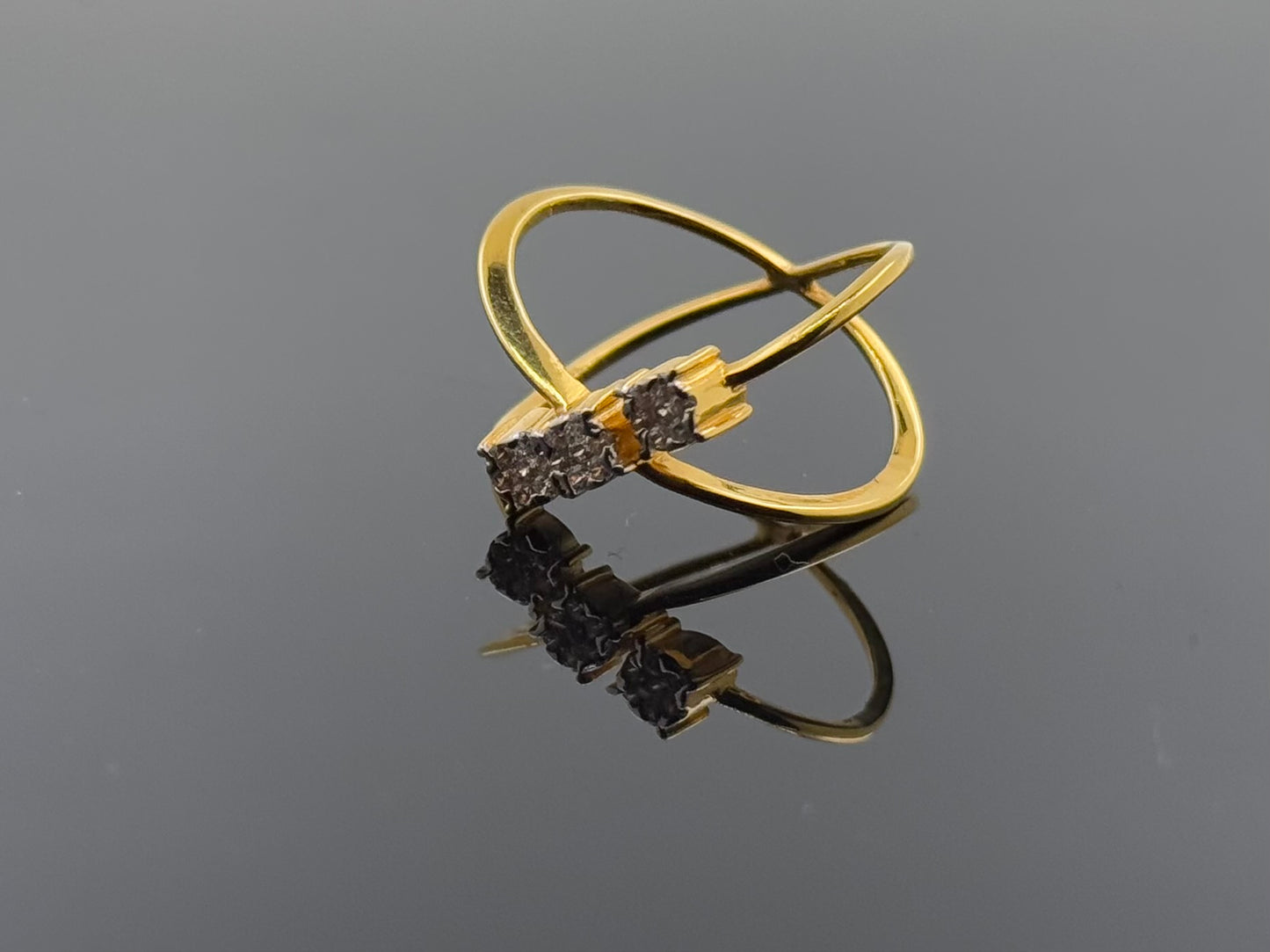 22k Solid Gold Ladies Simple Ring GR1562