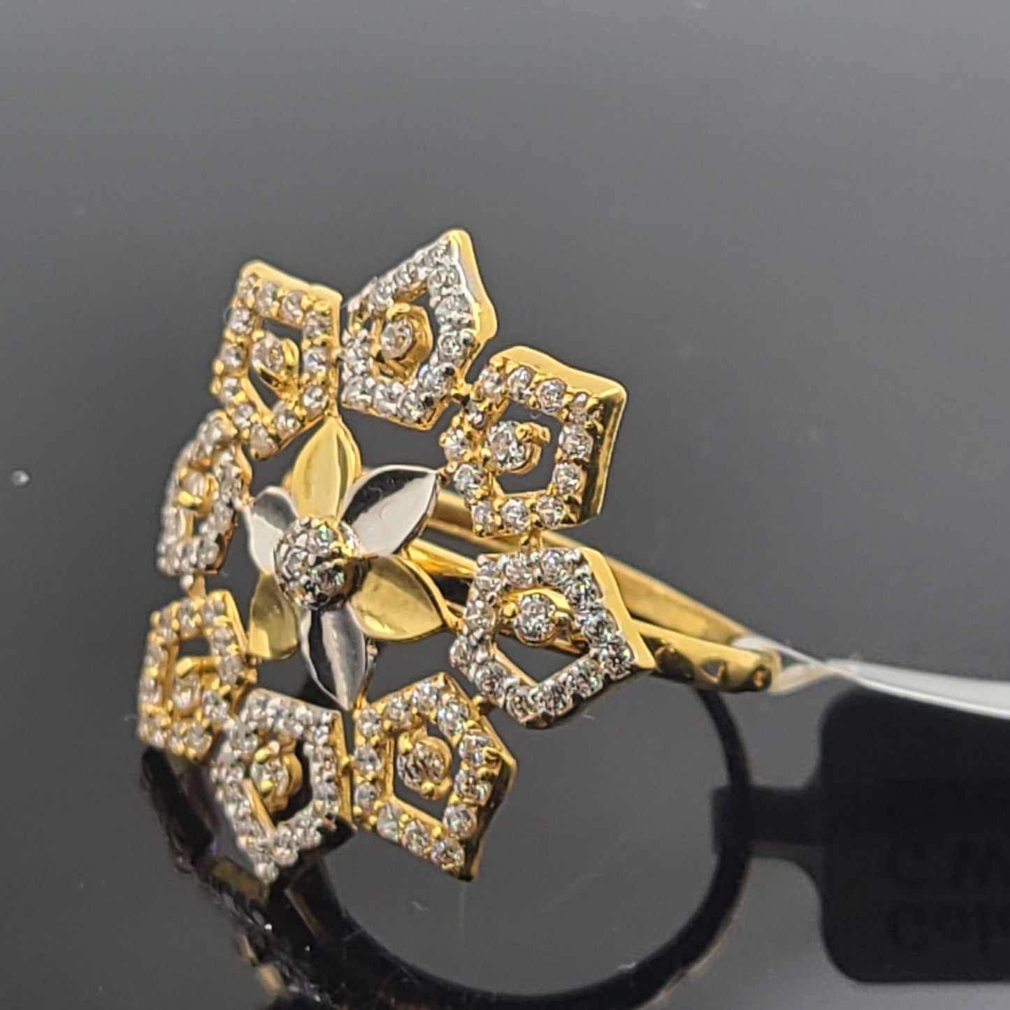 22k Solid Gold Ladies Simple Ring GR162