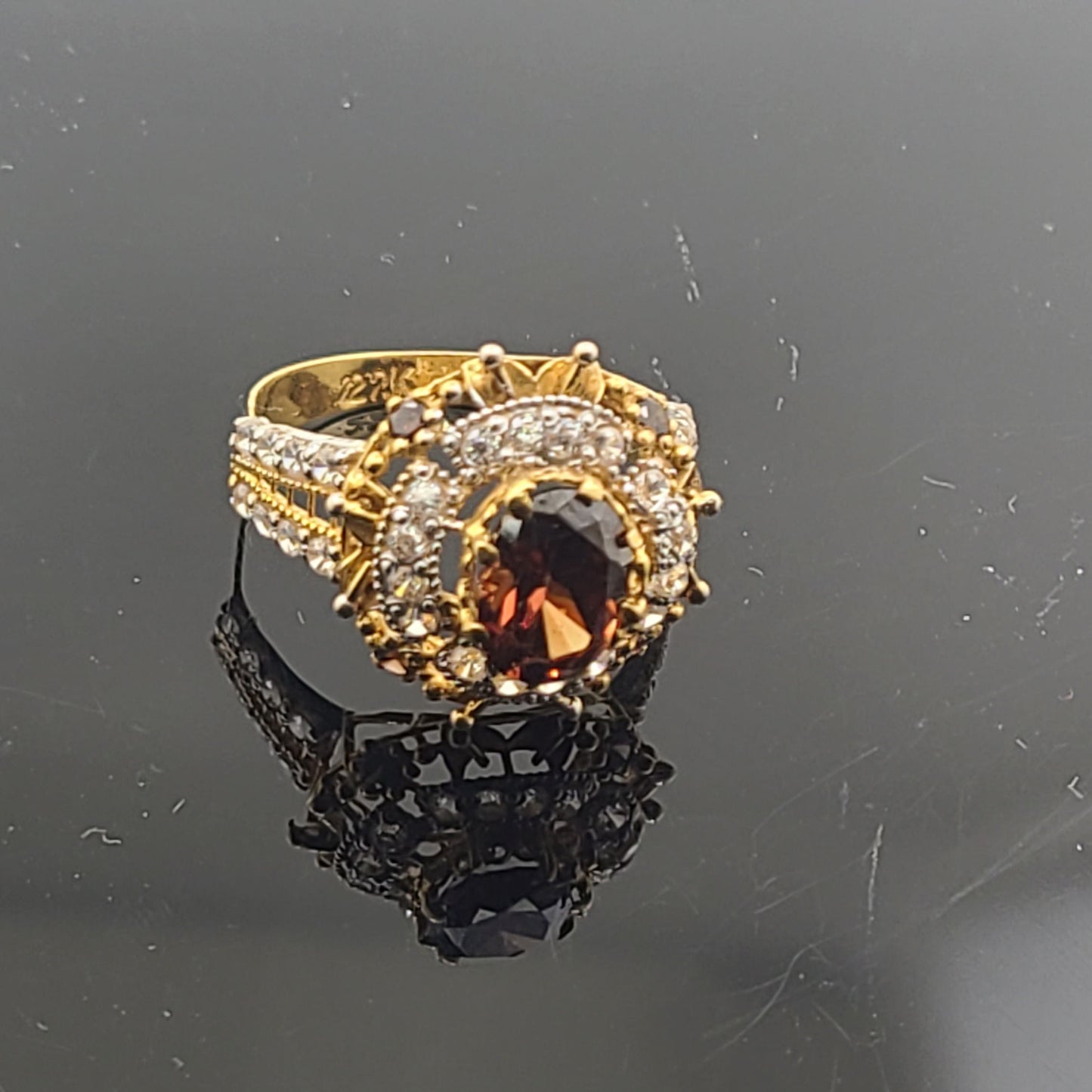 22k Solid Gold Ladies Simple Ring GR259