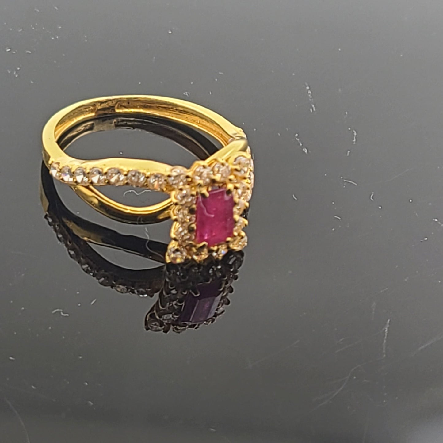 22k Solid Gold Ladies Simple Ring GR260