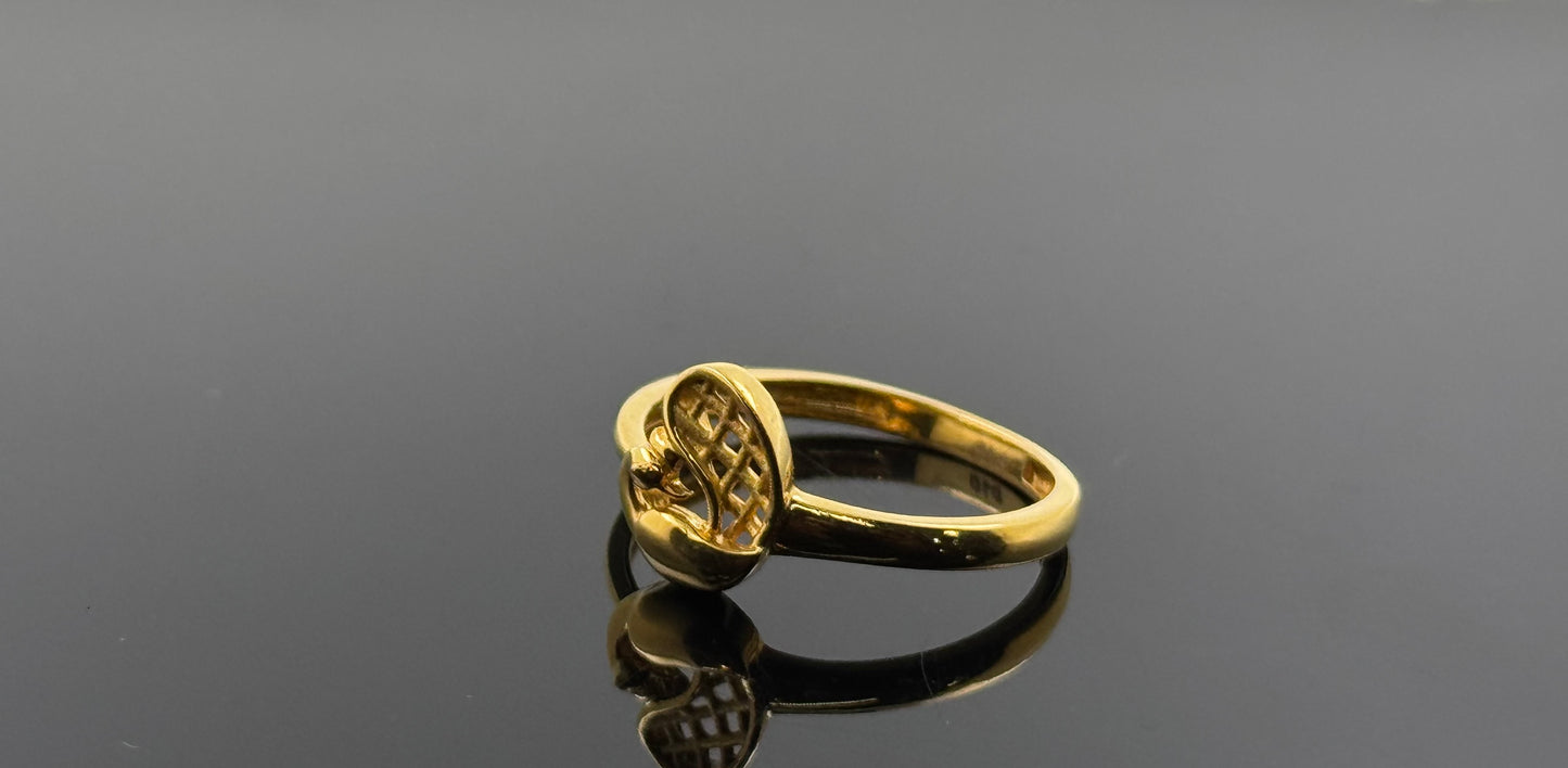 22k Solid Gold Ladies Simple Ring GR422