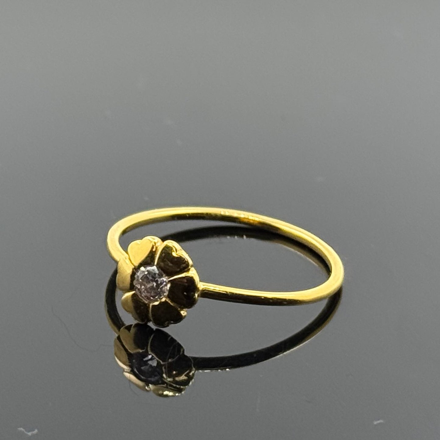 22k Solid Gold Ladies Simple Ring GR431