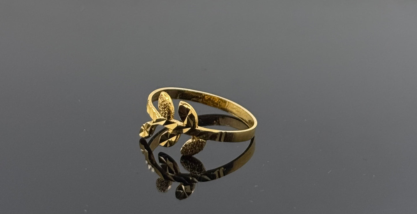 22k Solid Gold Ladies Simple Ring GR548