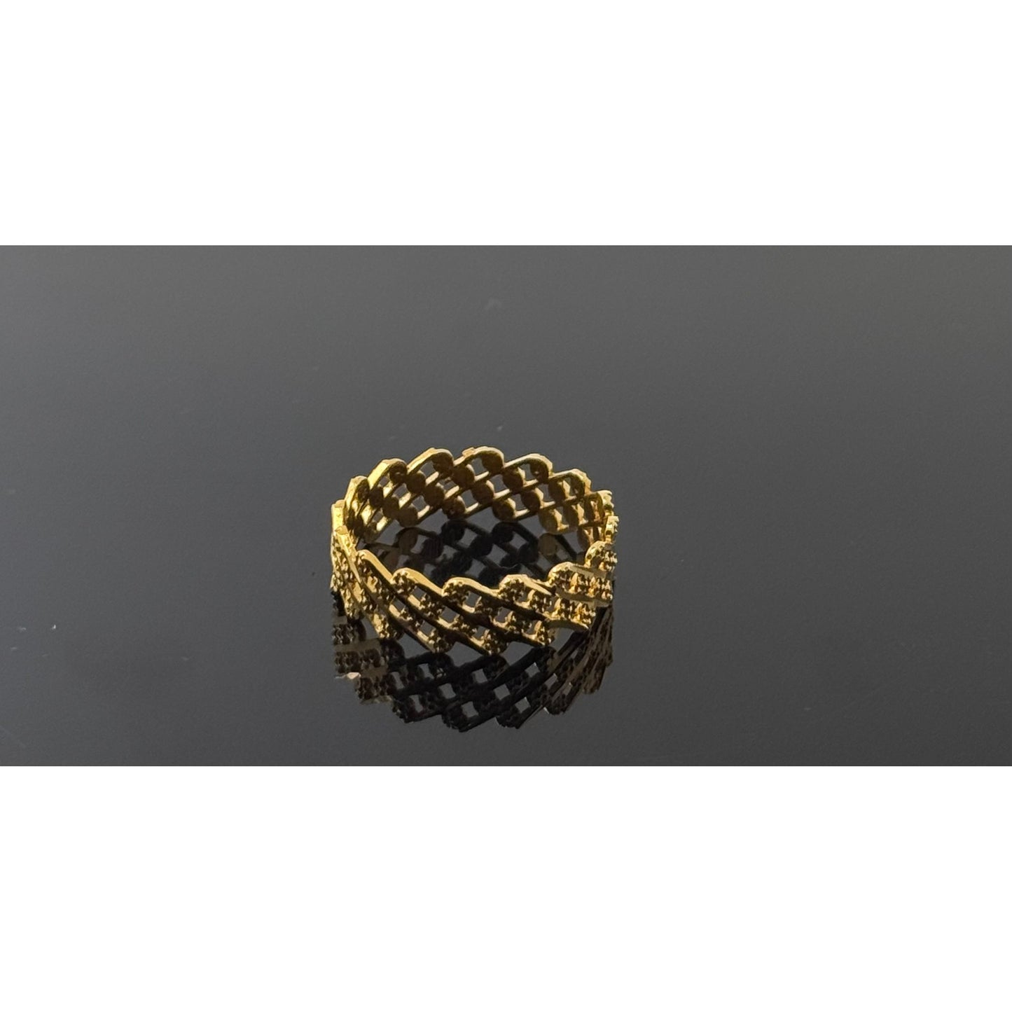 22k Solid Gold Ladies Simple Ring GR725