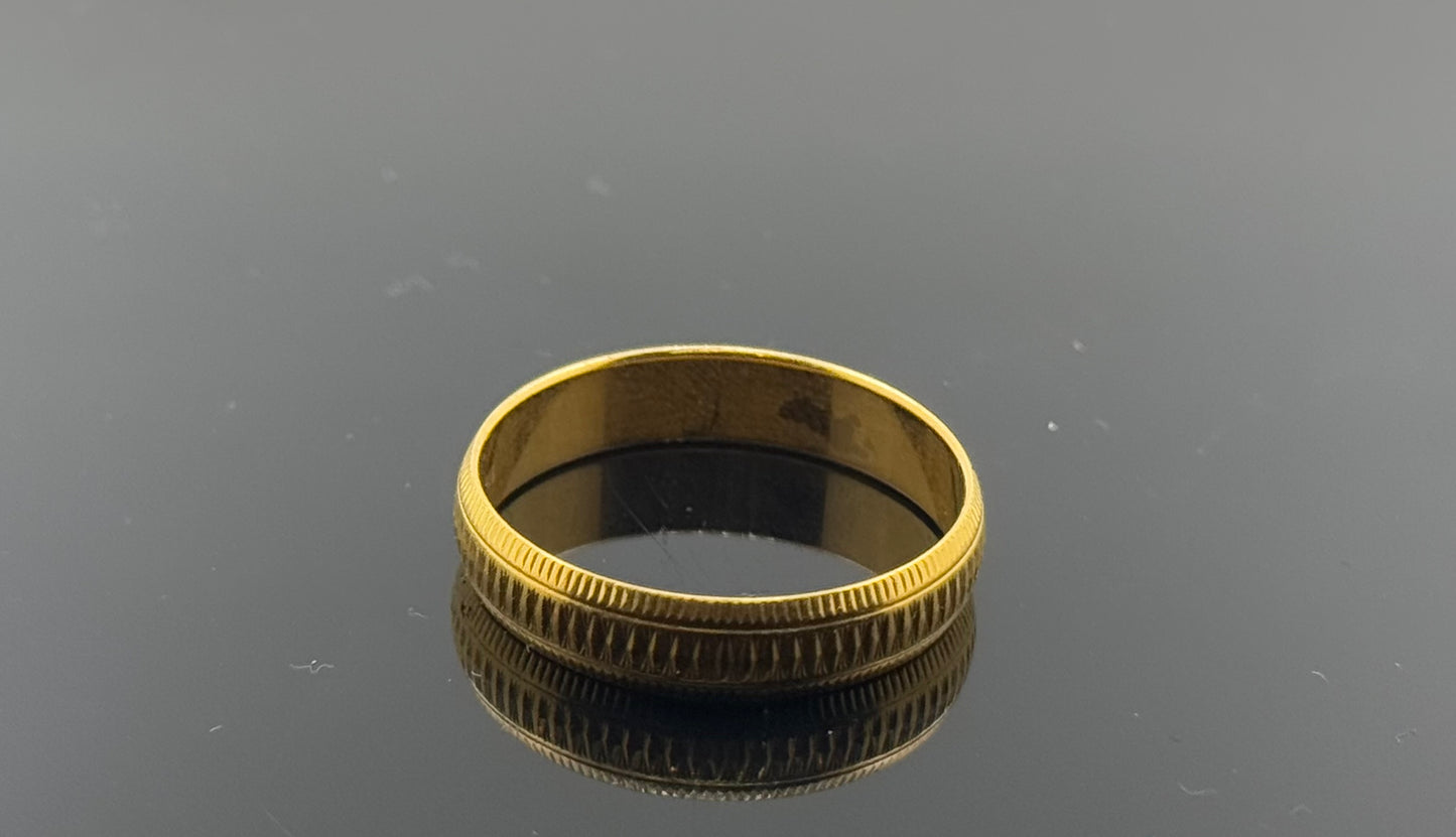 22k Solid Gold Ladies Simple Ring GR952