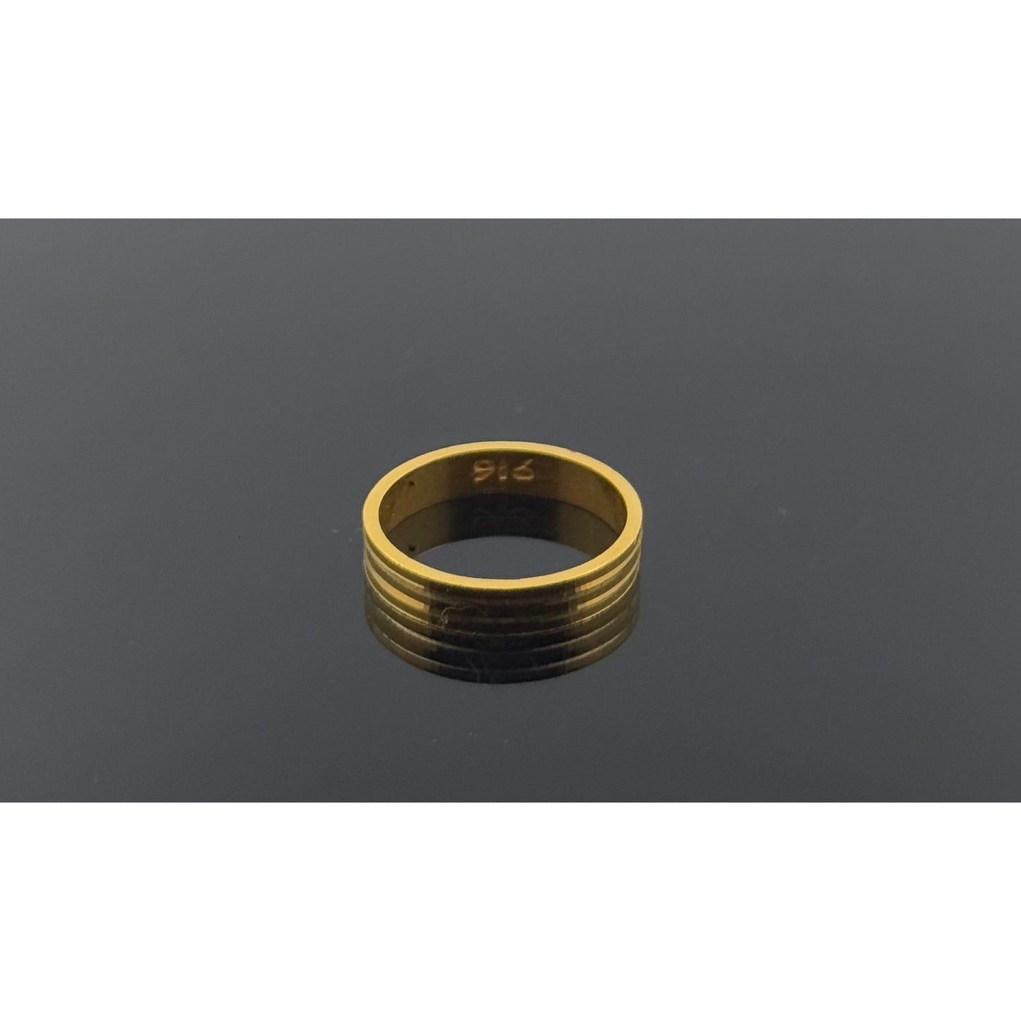 22k Solid Gold Ladies Simple Ring GR966