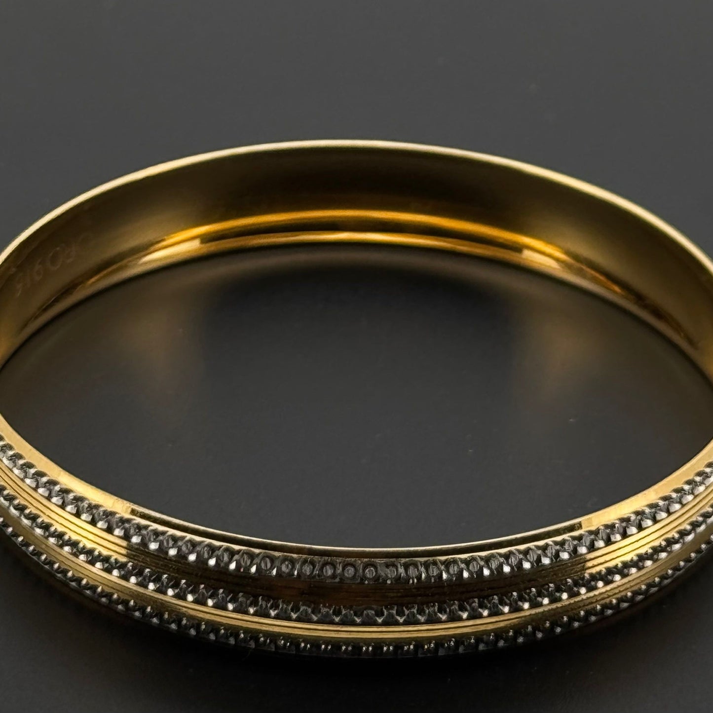 22k Solid Gold Equisite Two Tone Bangles BG29