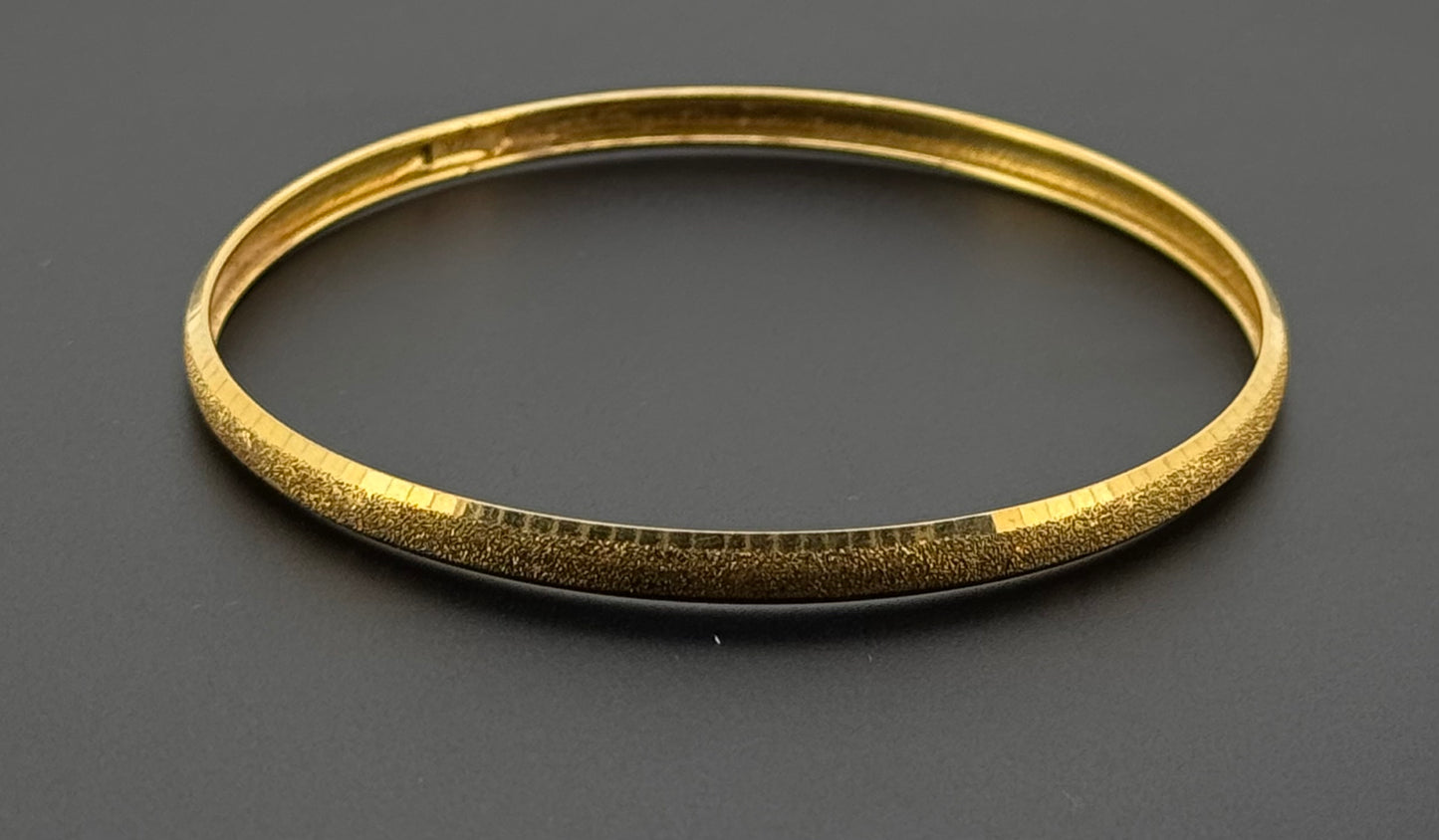 22k Solid Gold Simple Bangles BG52