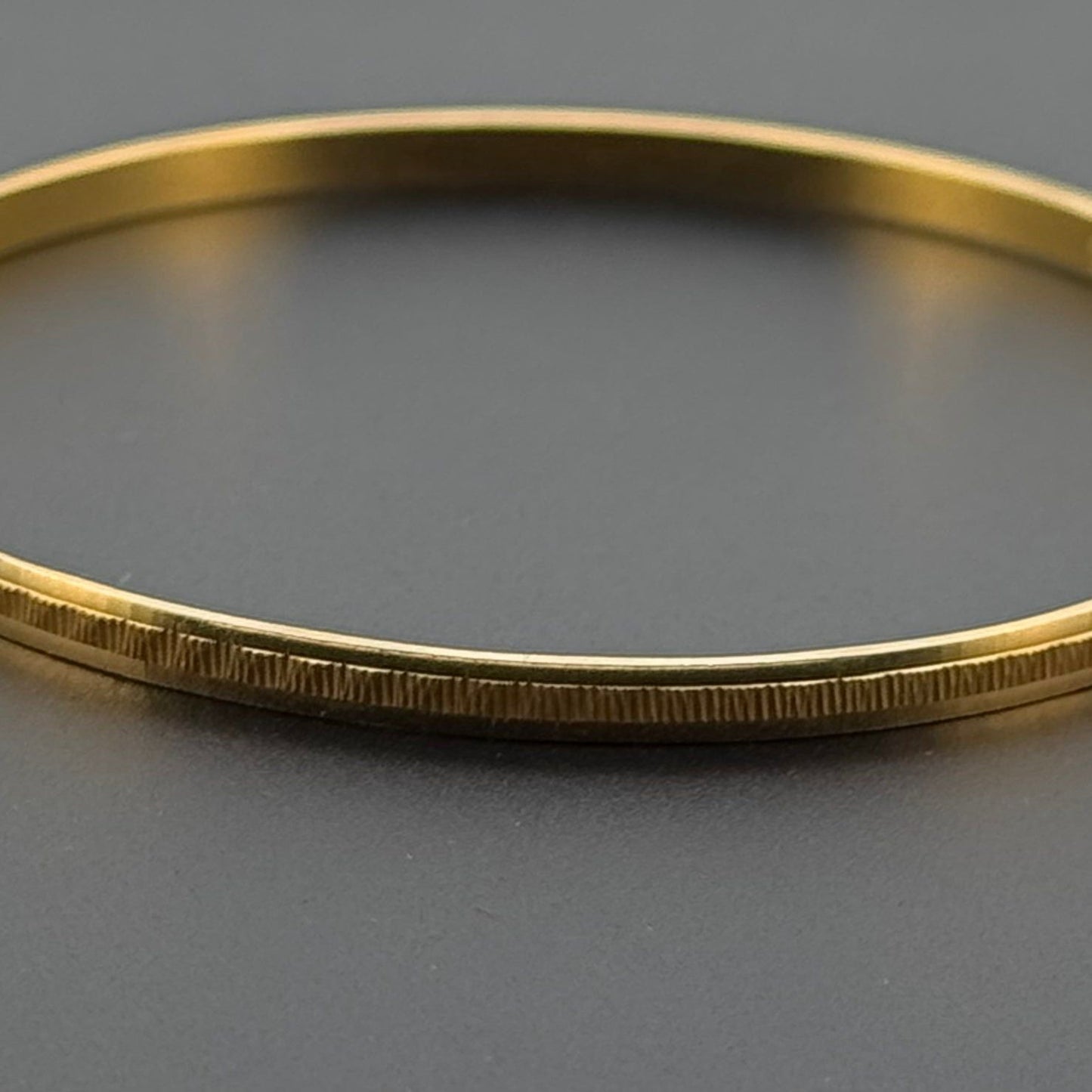 22k Solid Gold Equisite Bangles BG94