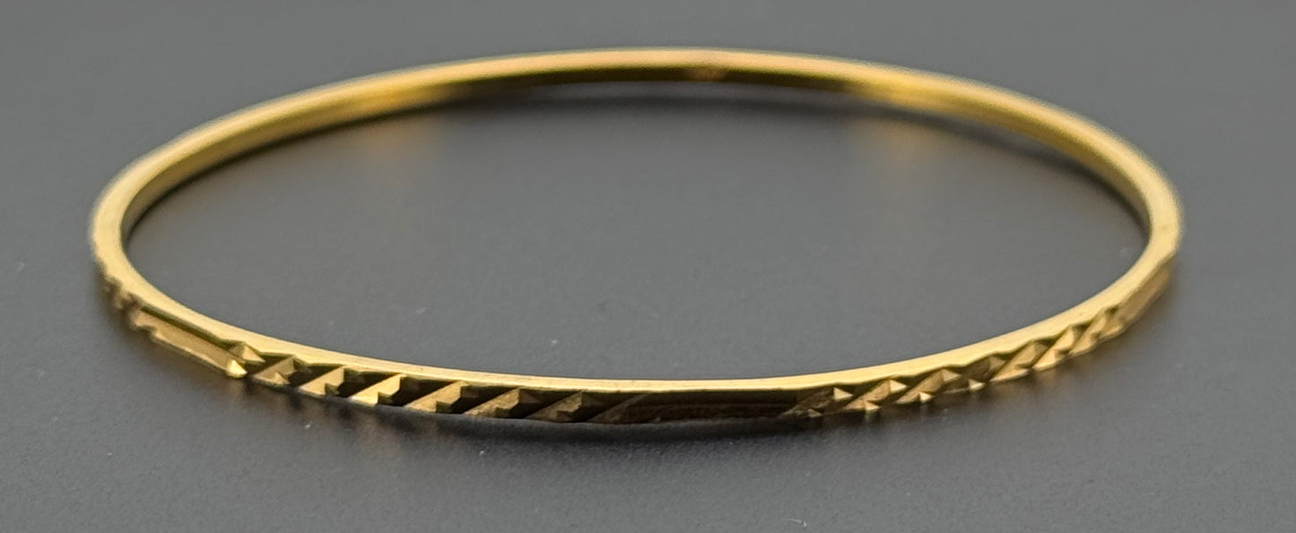 22k Solid Gold Equisite Bangles BG99