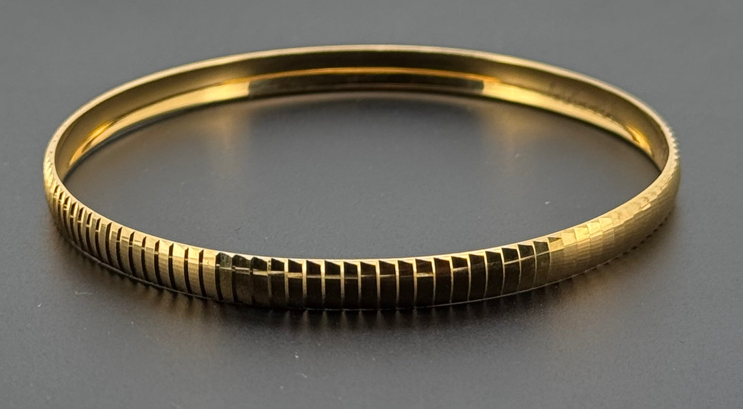 22k Solid Gold Equisite Bangles BG101