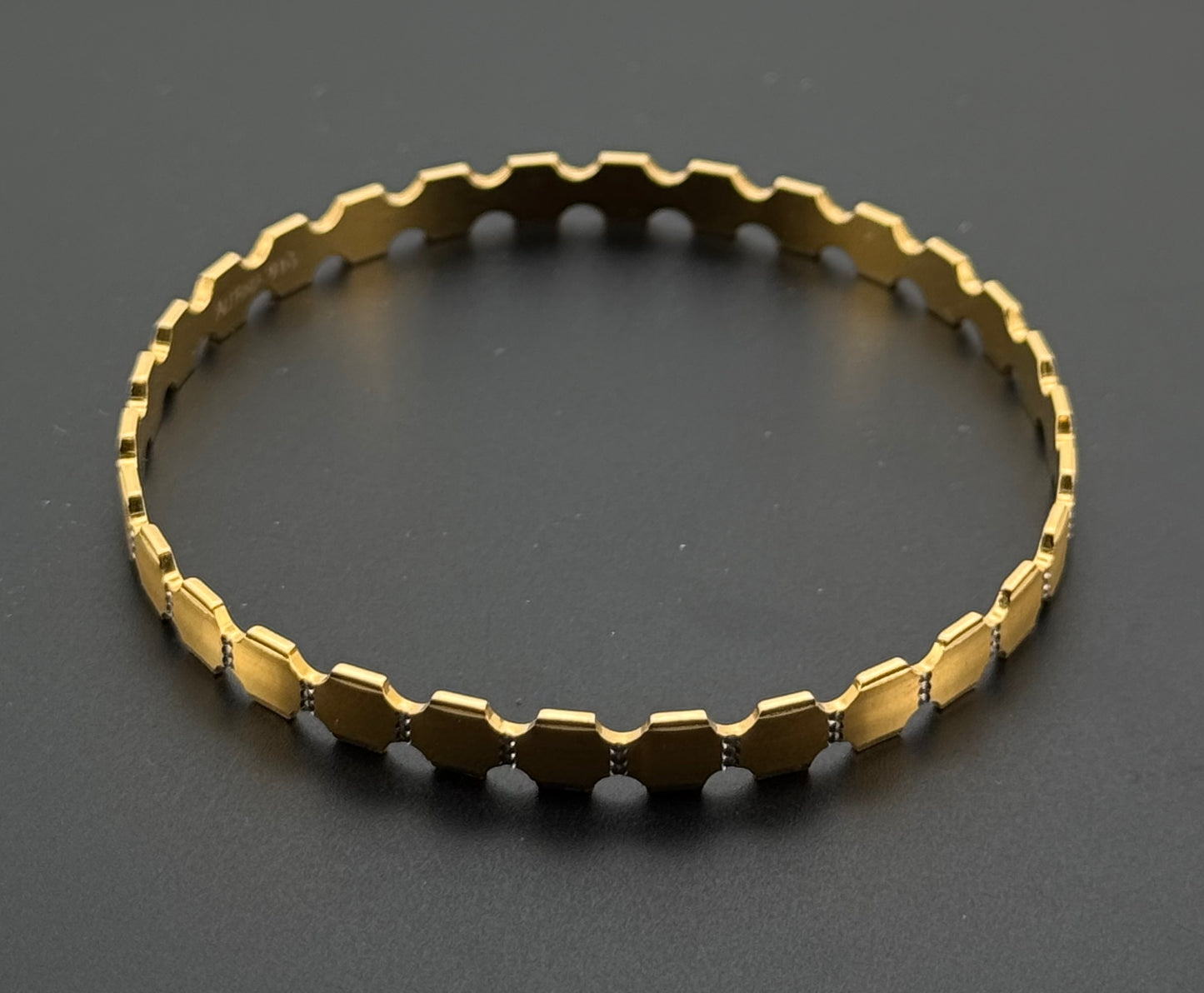 22k Solid Gold Equisite Two Tone Bangles BG124