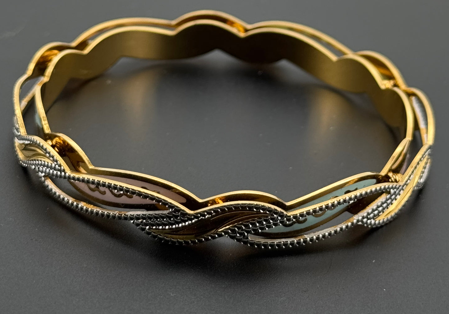 22k Solid Gold Equisite Two Tone Bangles BG154