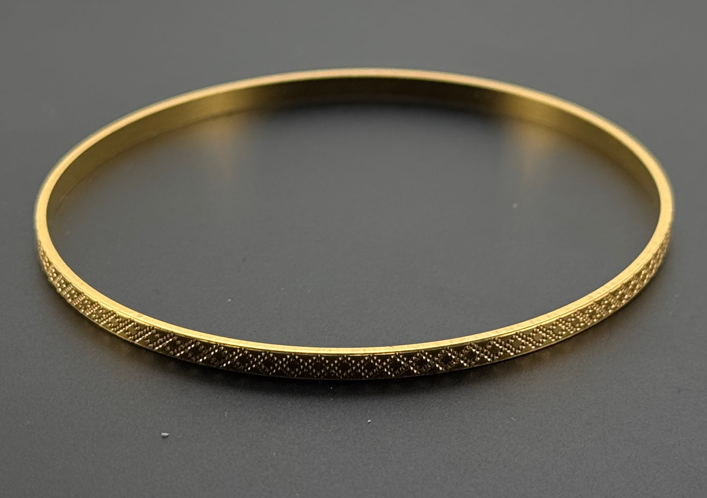 22k Solid Gold Equisite Bangles BG171