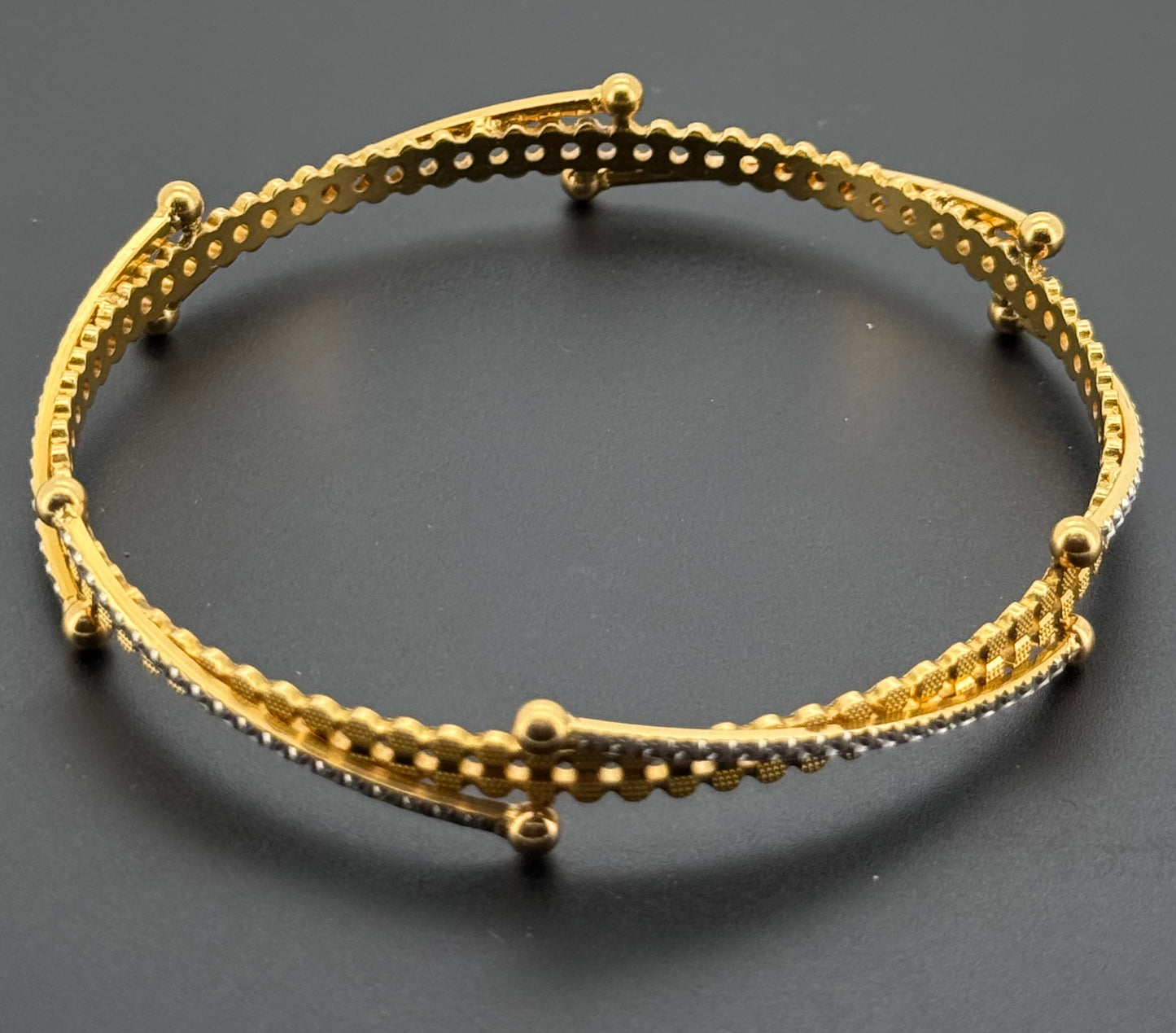 22k Solid Gold Equisite Two Tone Bangles BG202