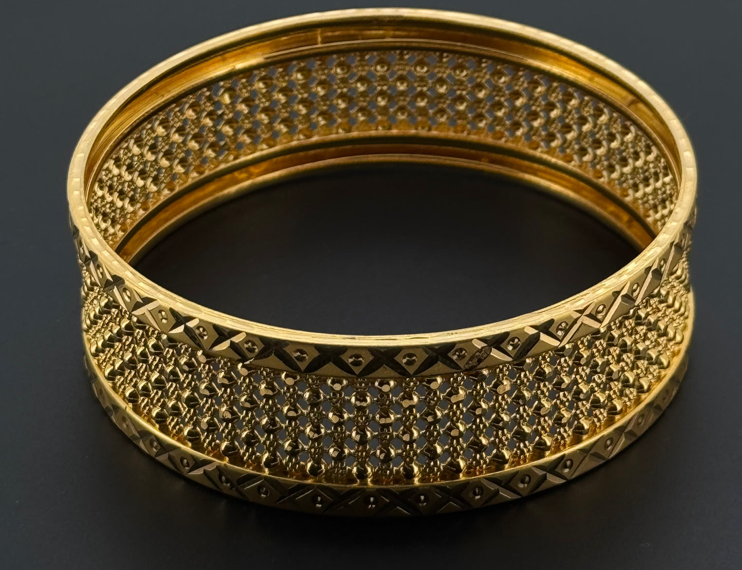 22K GOLD BANGLE ARCH100