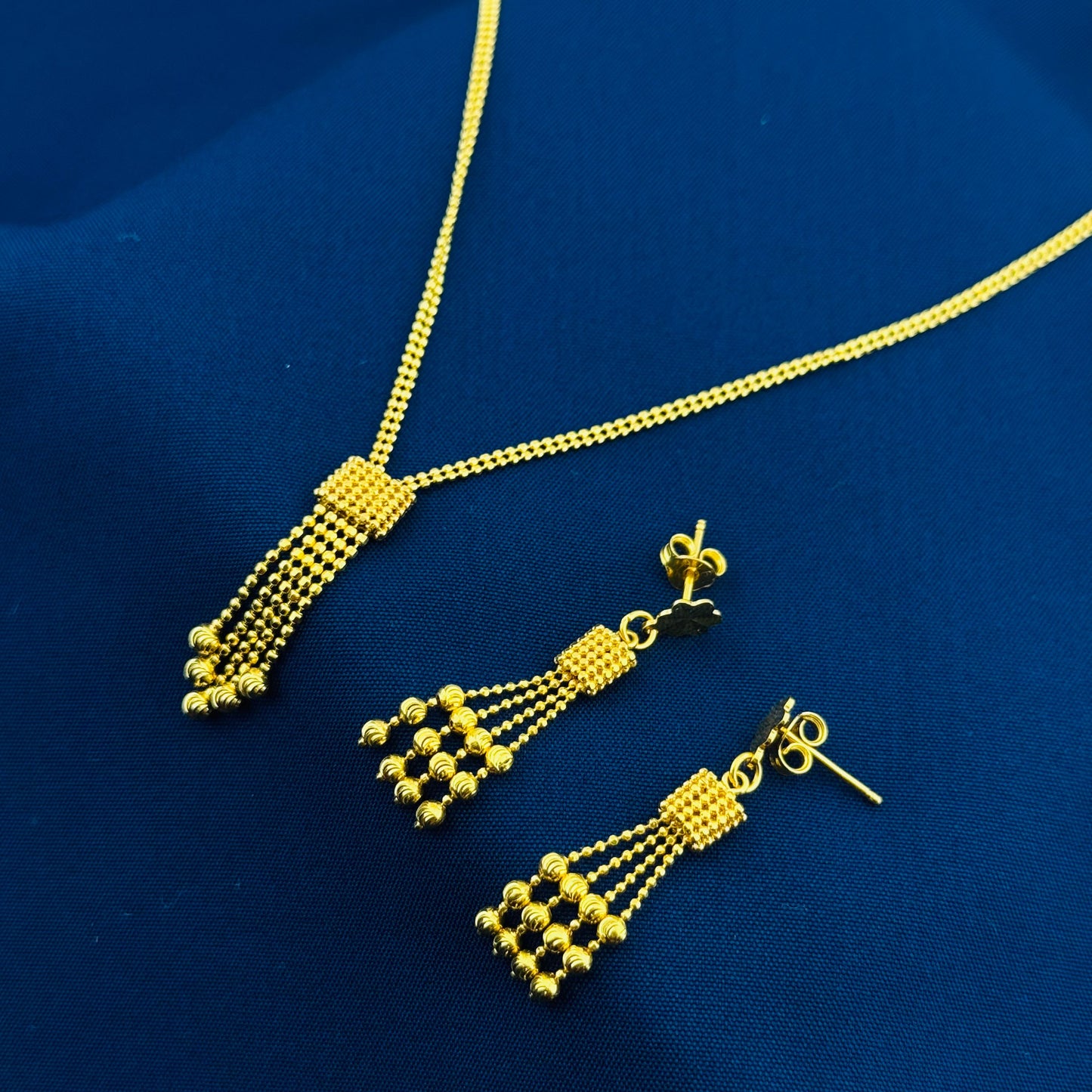 22k Solid Gold Ladies Set LS110