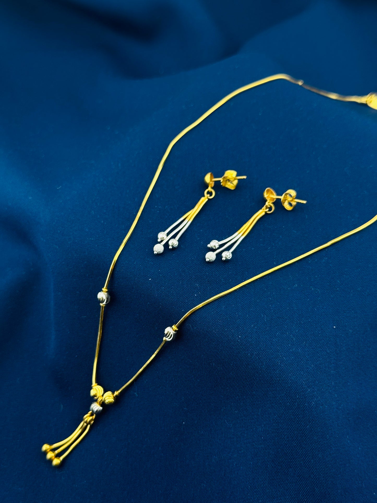 22k Solid Gold Ladies Set LS142