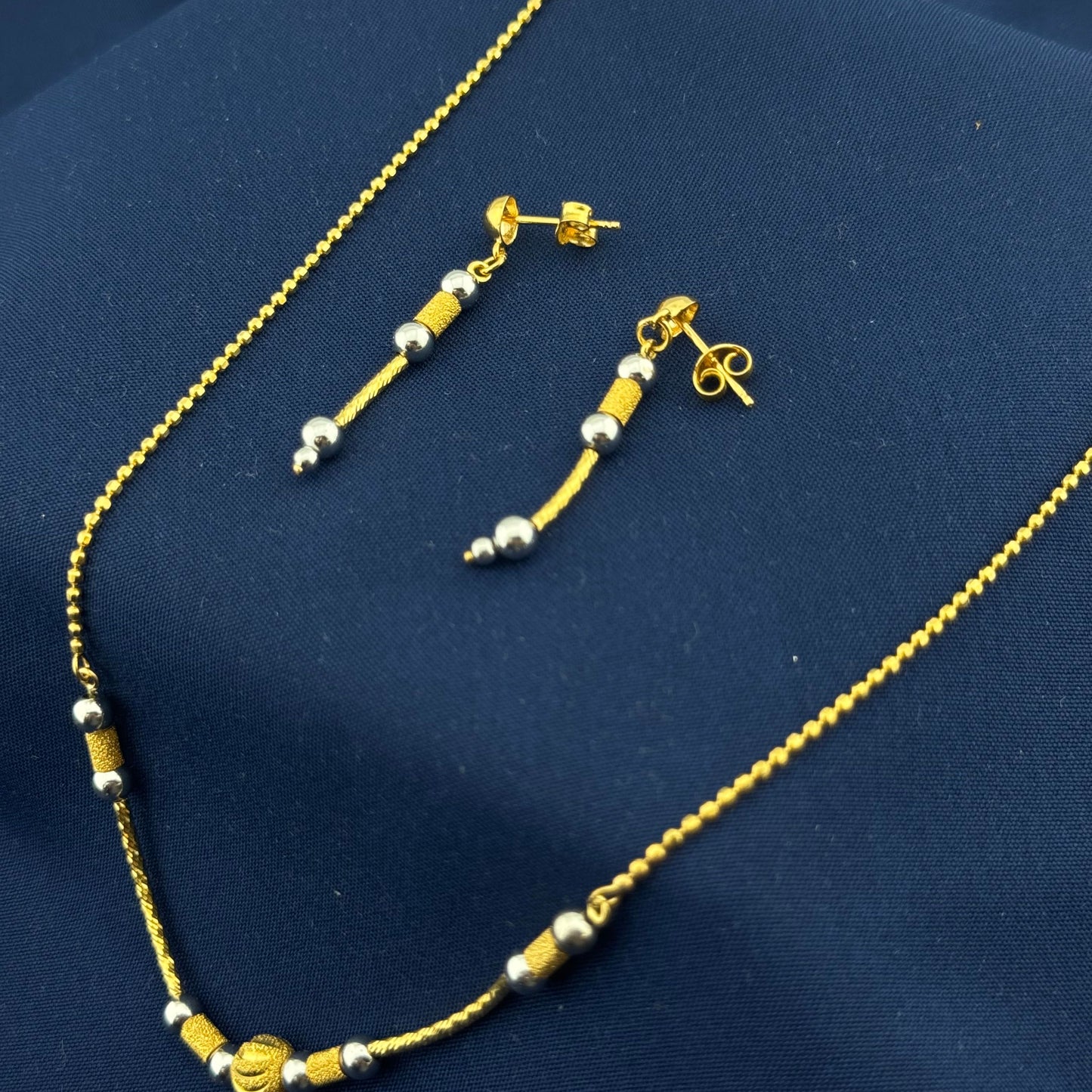 22k Solid Gold Ladies Set LS145