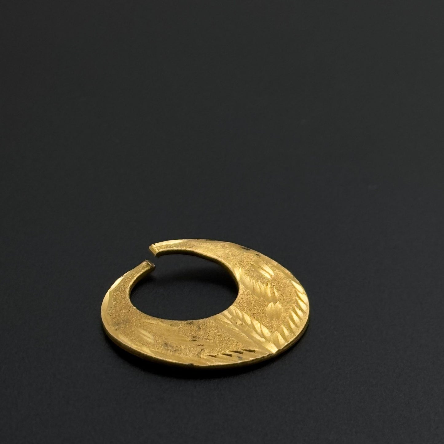 22K Simple Plain Hoop Earrings ME86