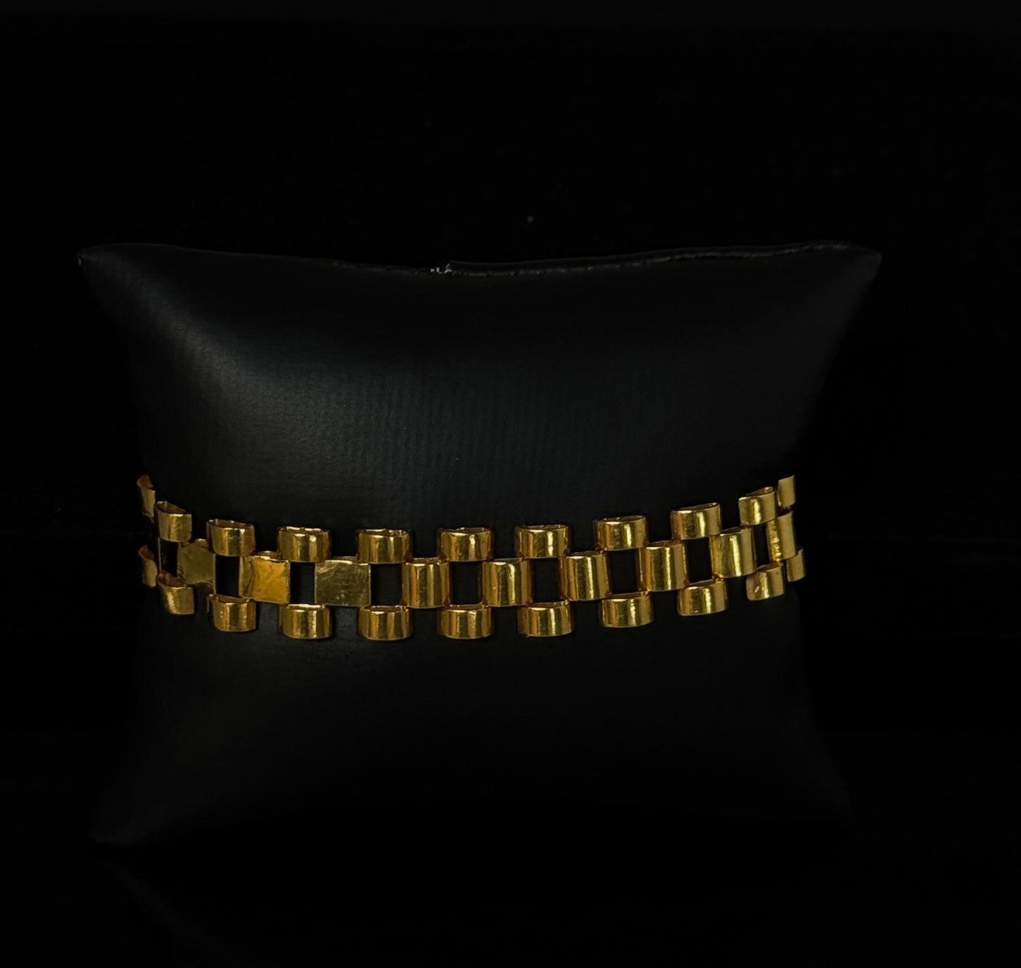 22K Elegant Men Bracelet MMB42