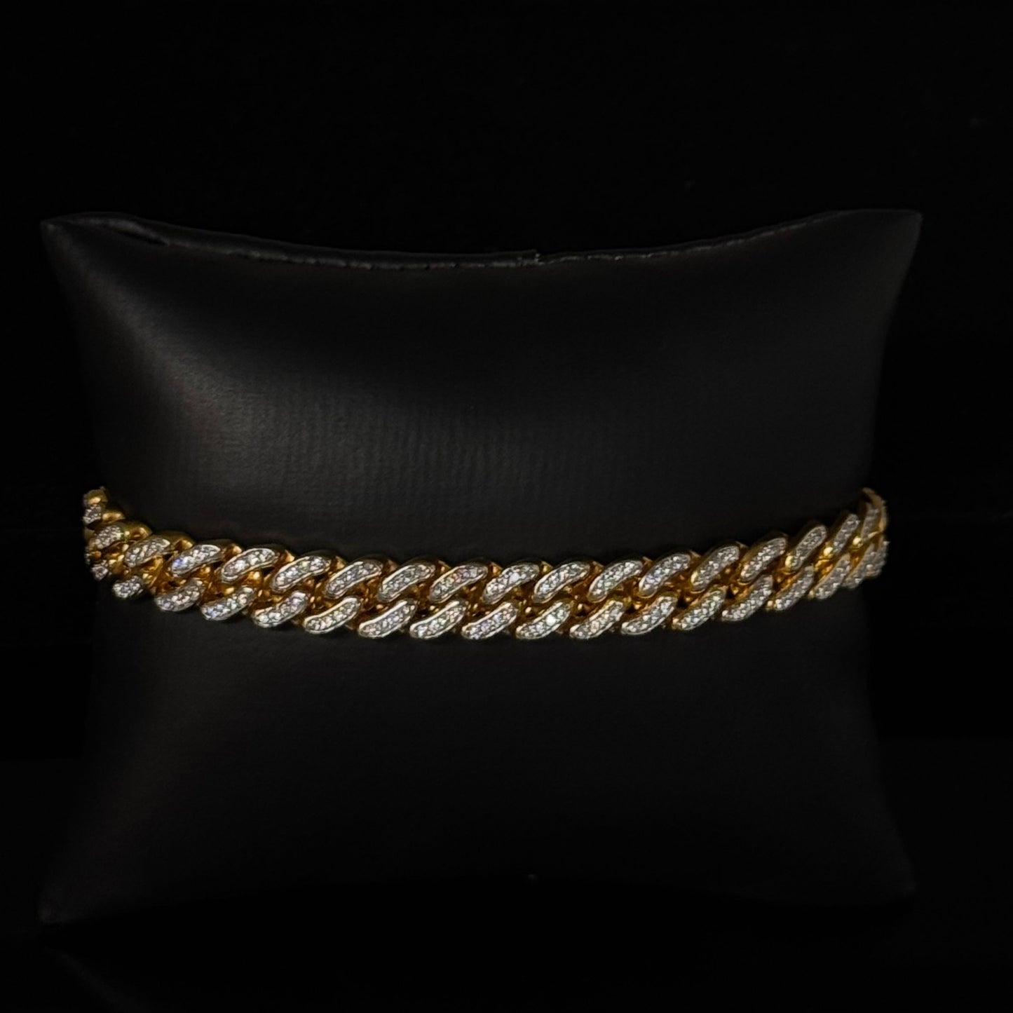 22K Elegant Men Bracelet MMB62