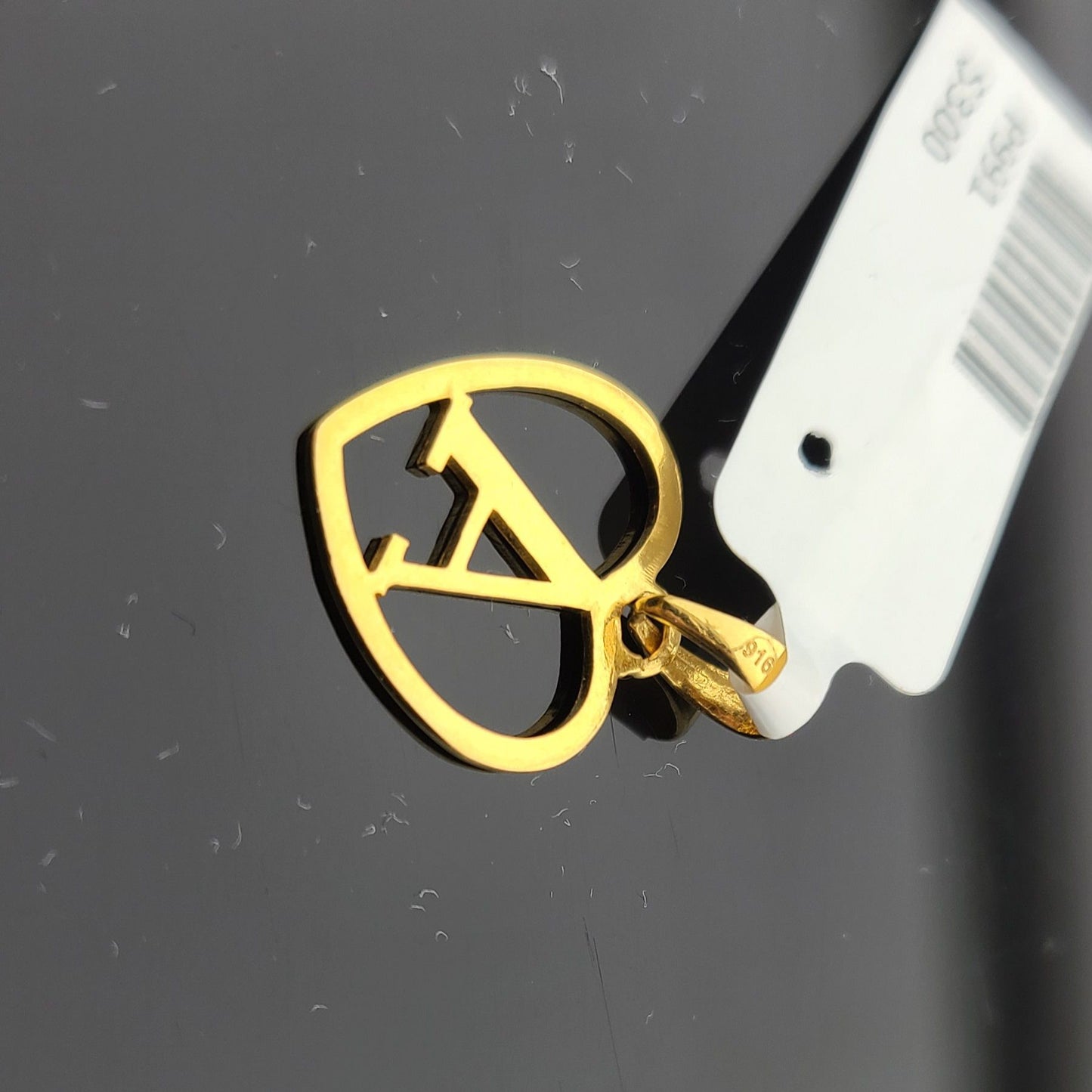 22K Solid Gold Letter Pendant P1130