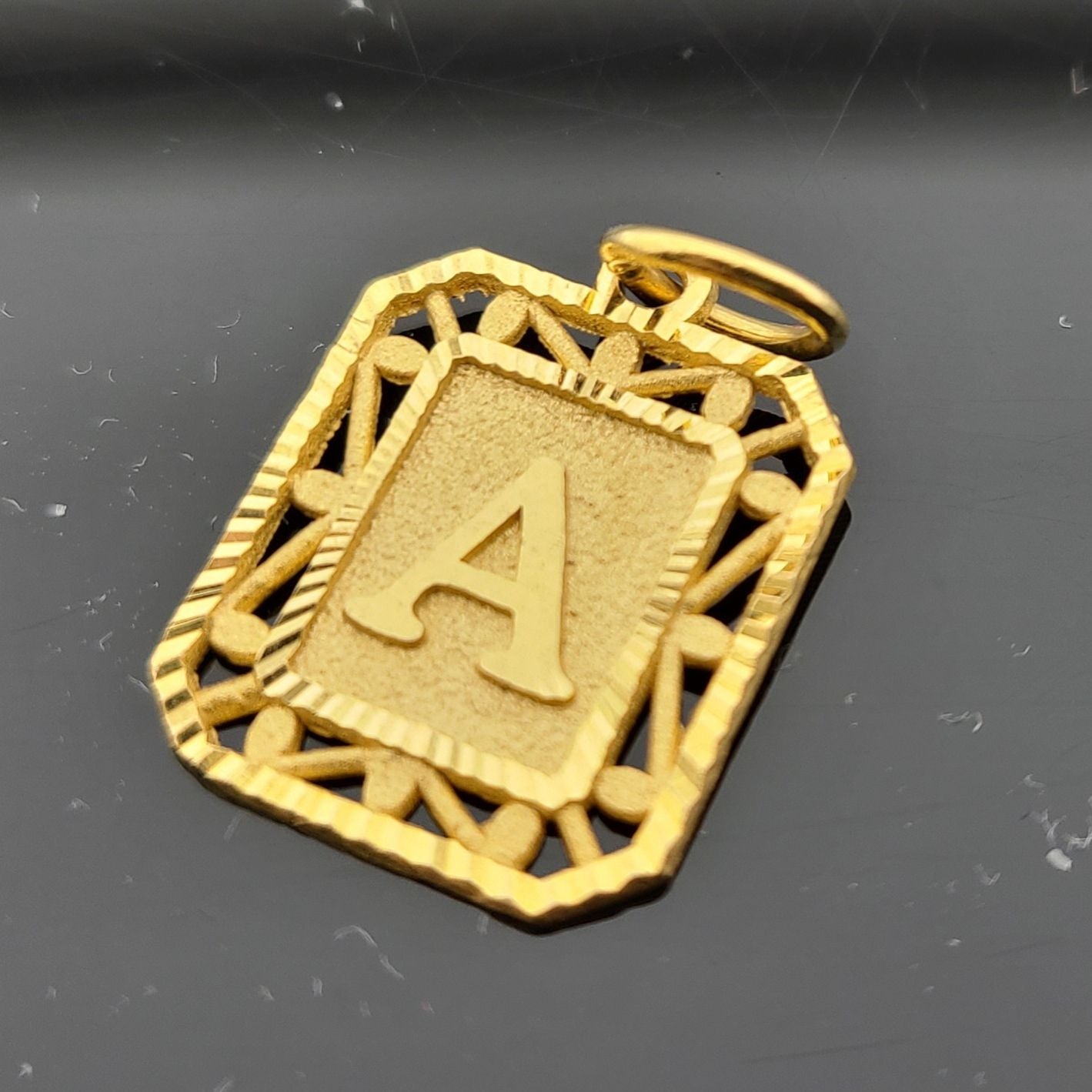 22K Solid Gold Letter Pendant P1627