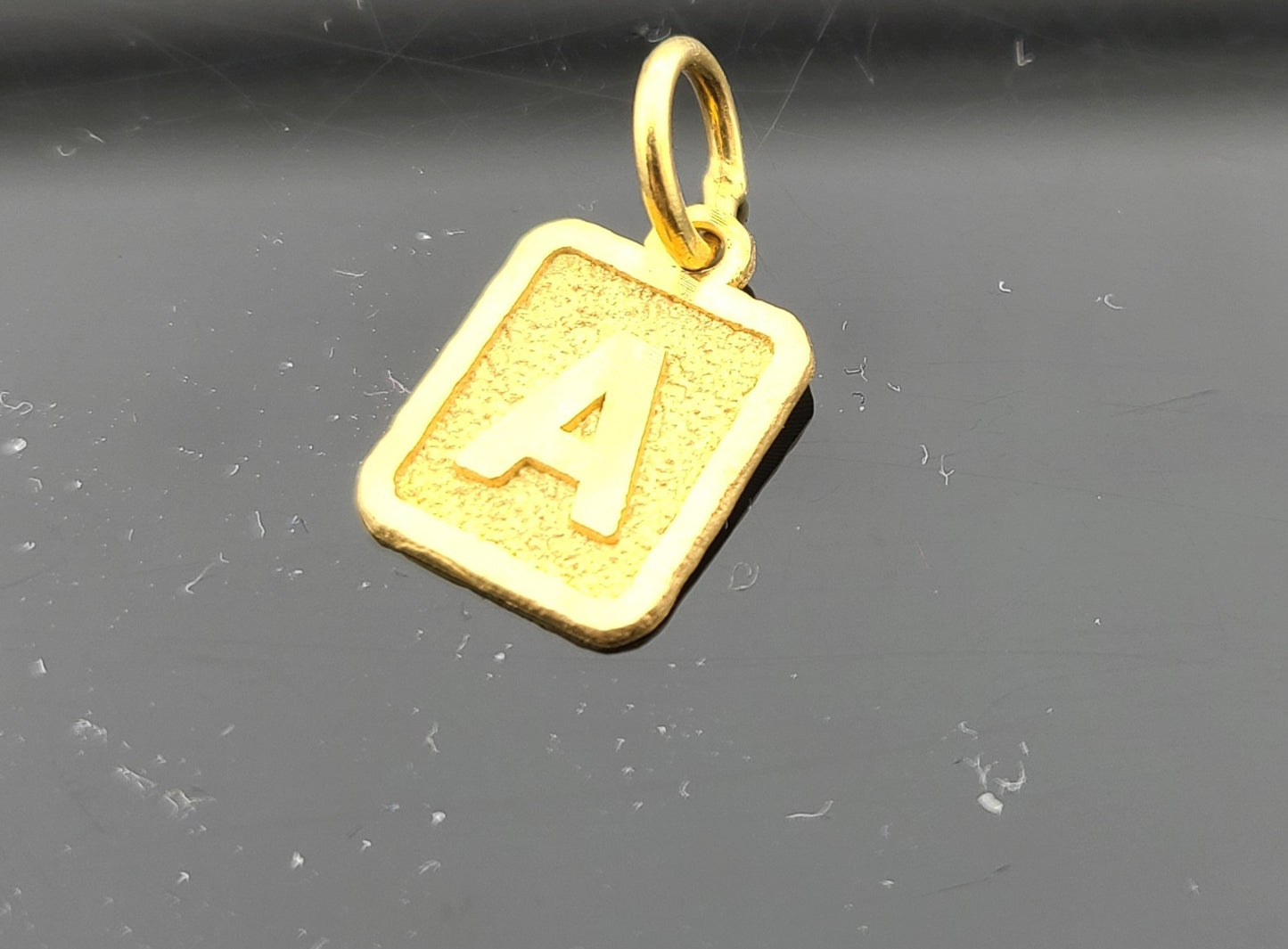 22K Solid Gold Letter Pendant P1633