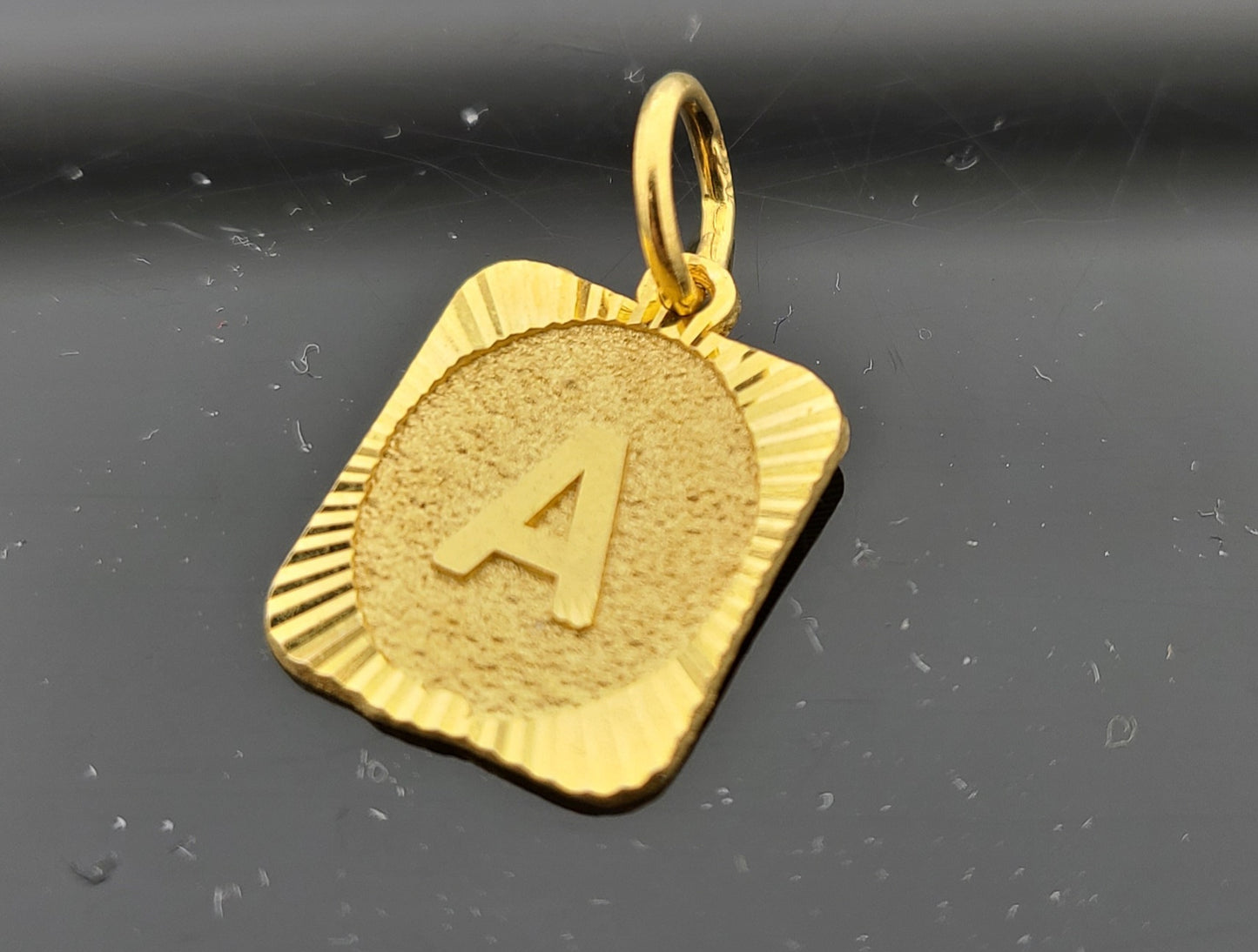 22K Solid Gold Letter Pendant P1635