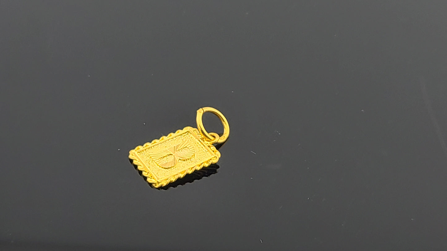 22K Solid Gold Letter Pendant P1647