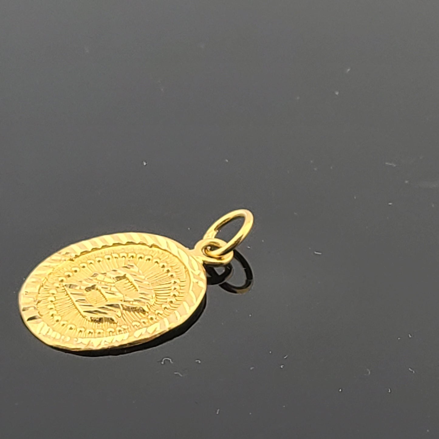 22K Solid Gold Letter Pendant P1649