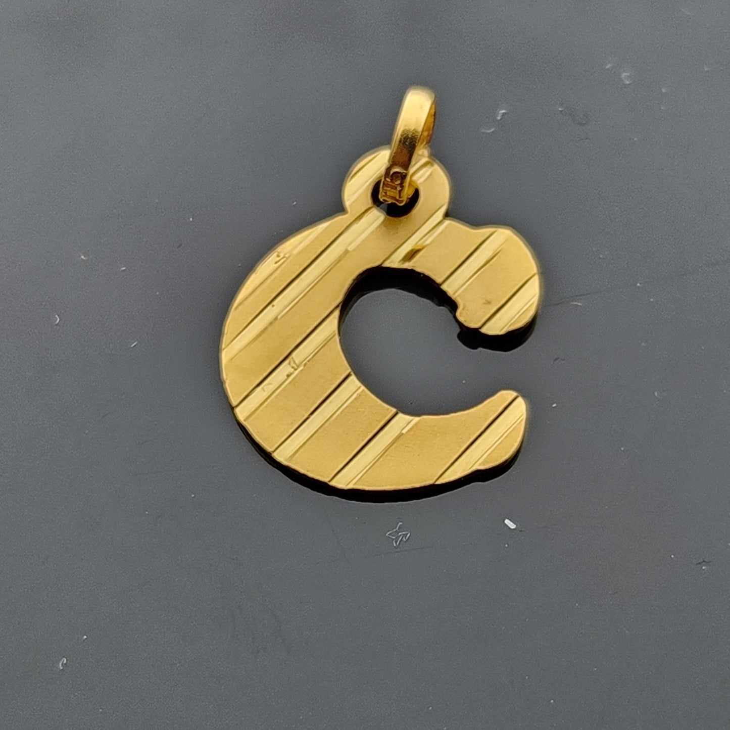 22K Solid Gold Letter Pendant P1675