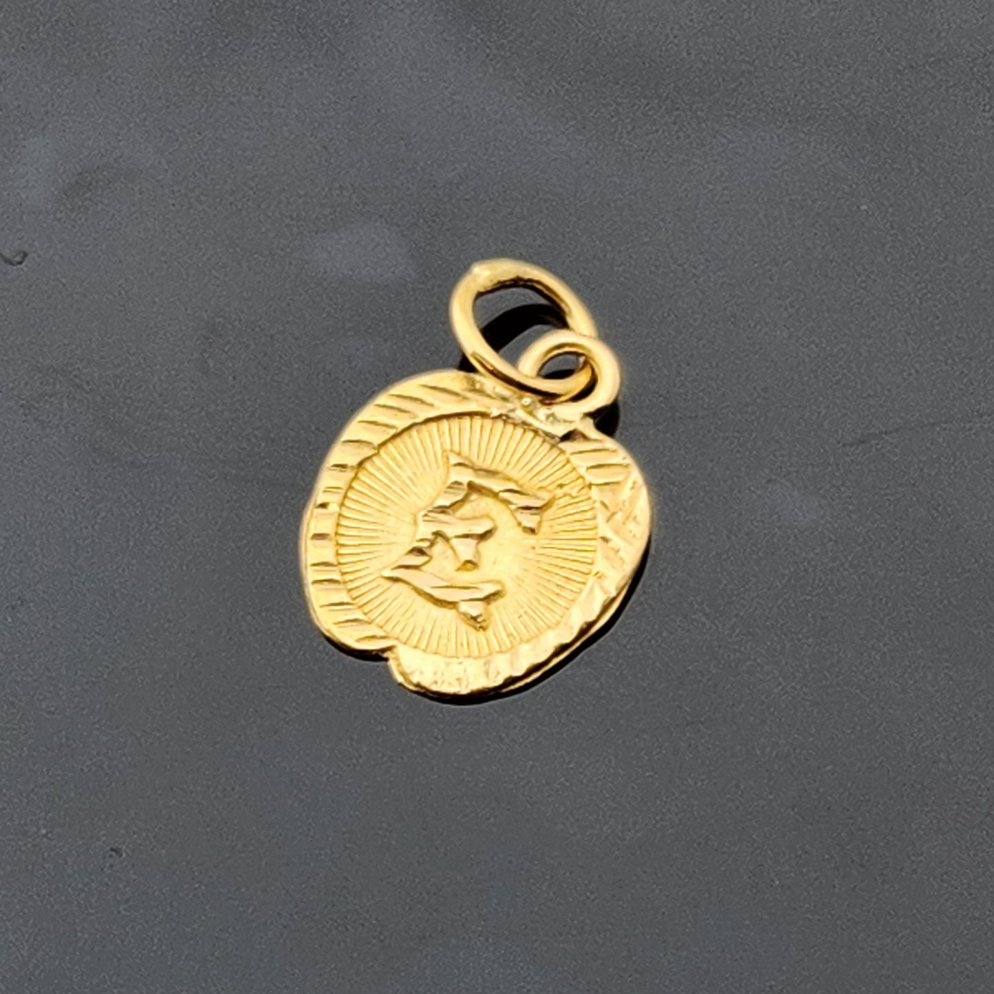 22K Solid Gold Letter Pendant P1711