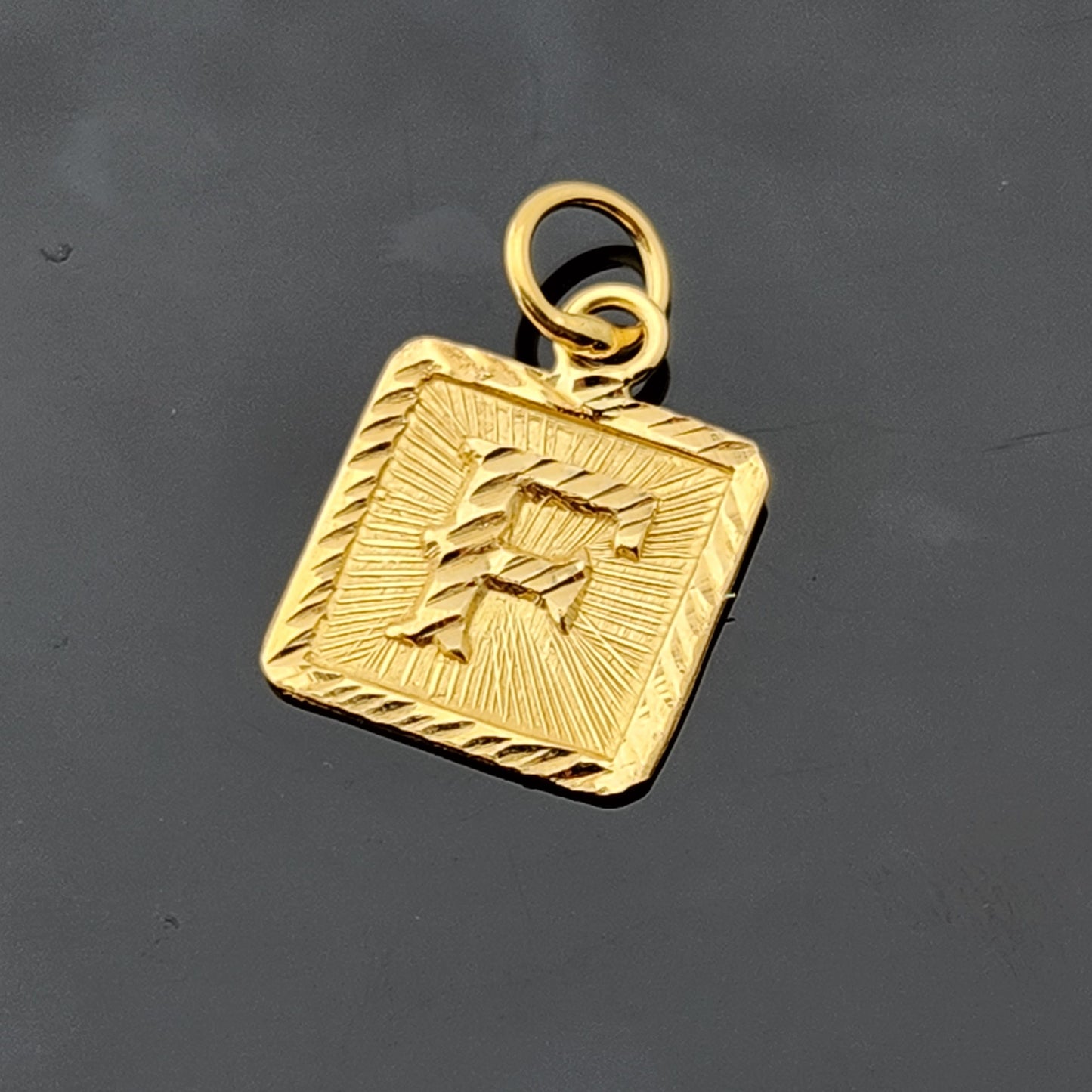 22K Solid Gold Letter Pendant P1724