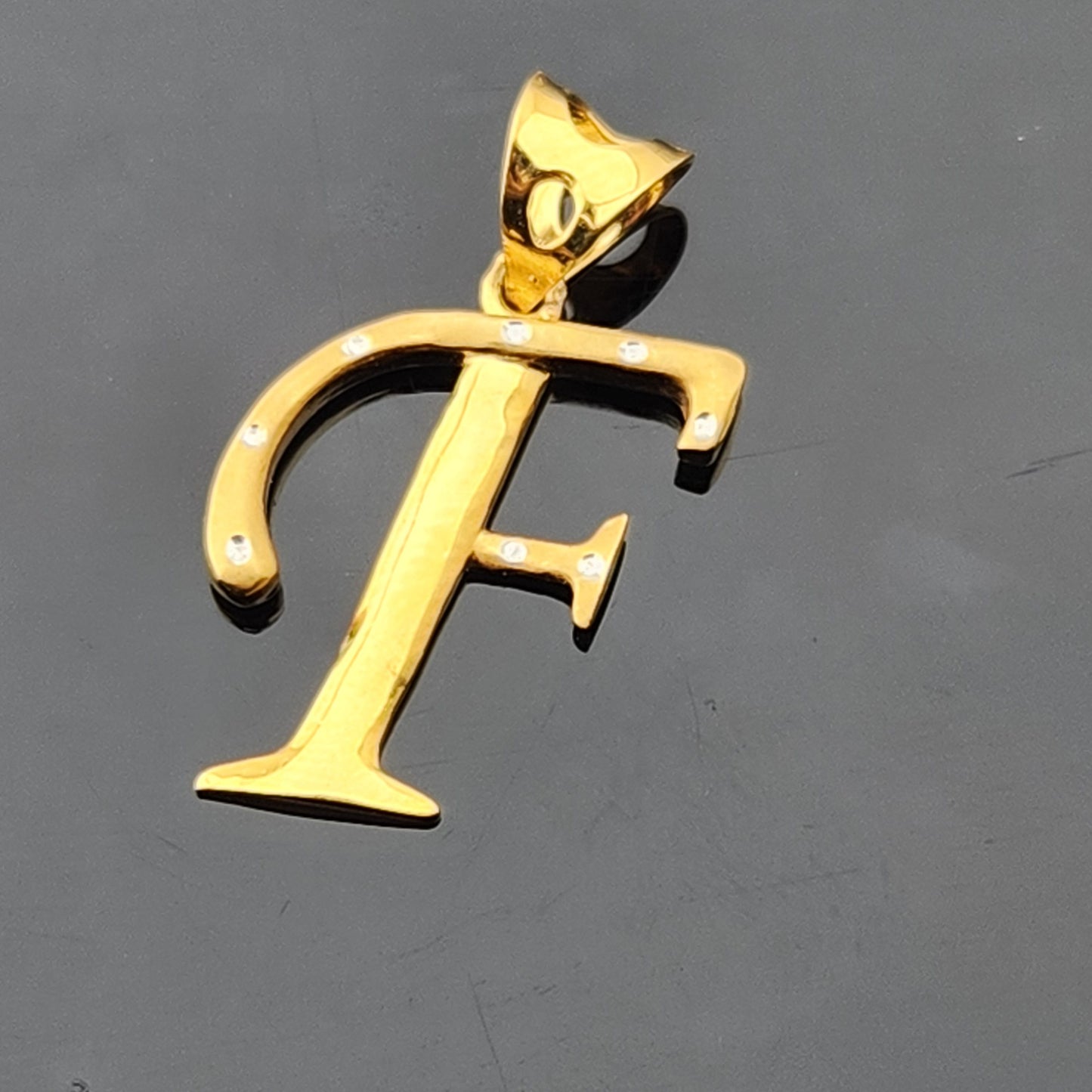 22K Solid Gold Letter Pendant P1725