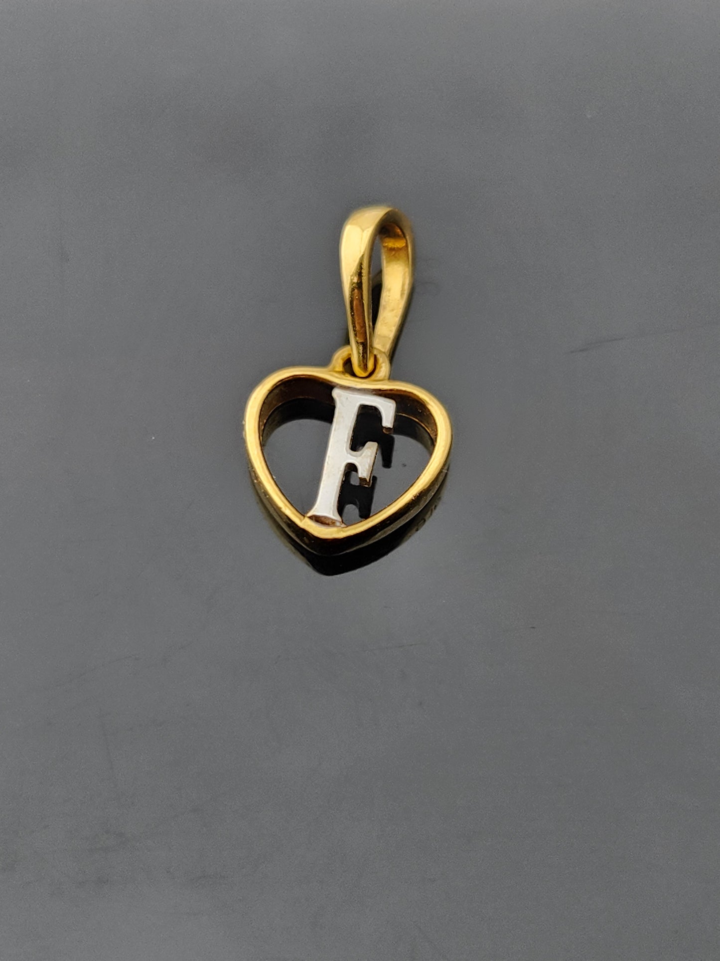 22K Solid Gold Letter Pendant P1727