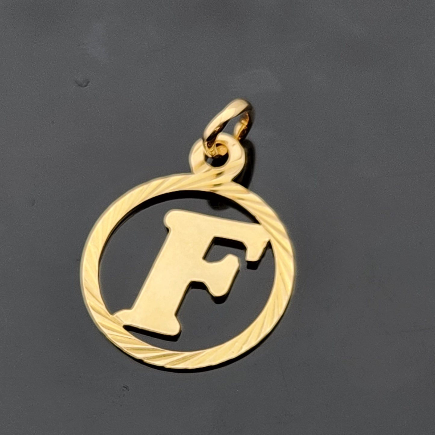 18K Solid Gold Letter Pendant P1735