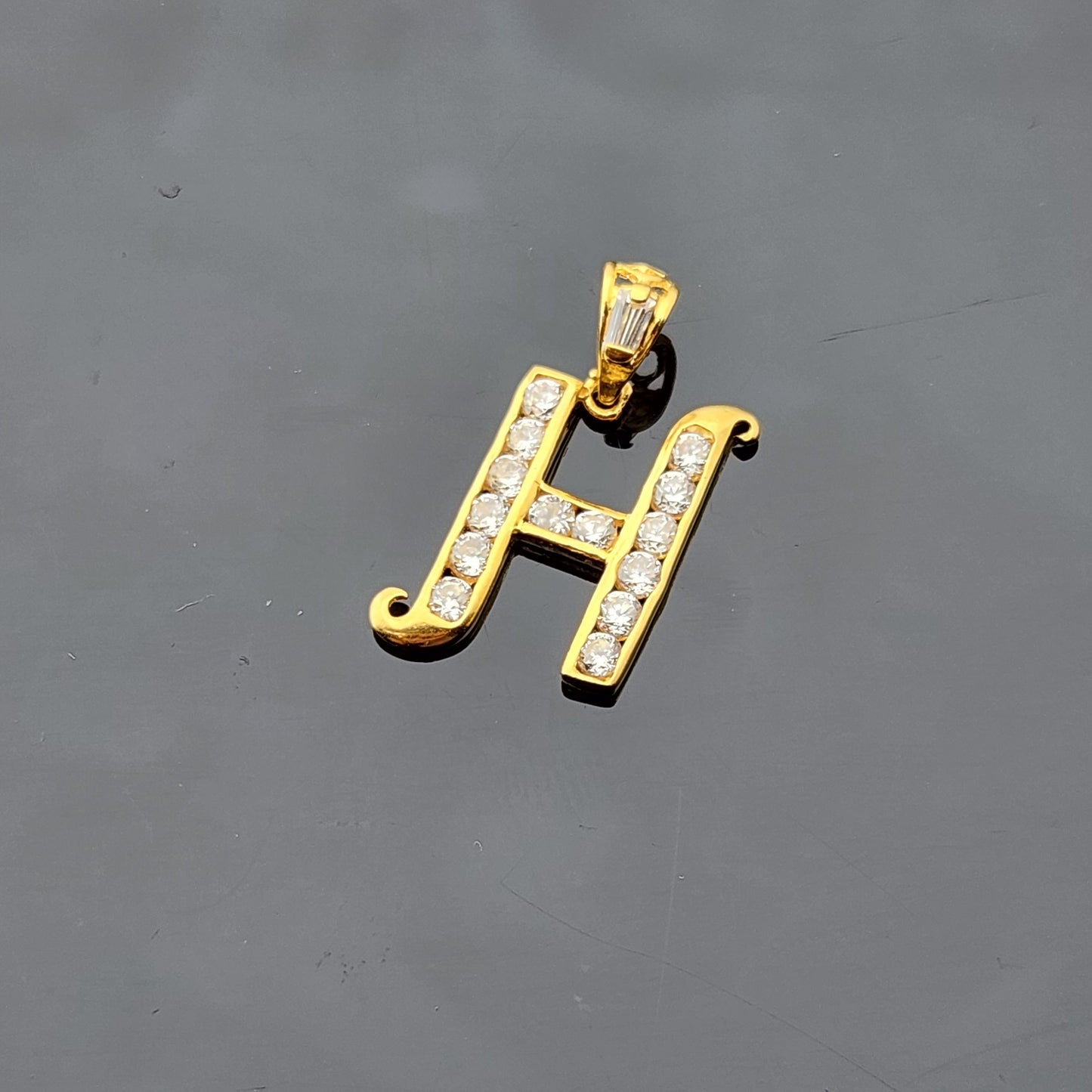 22K Solid Gold Letter Pendant P1748