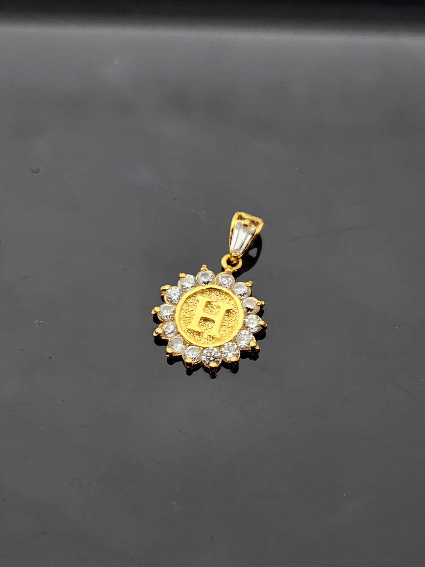 22K Solid Gold Letter Pendant P1750