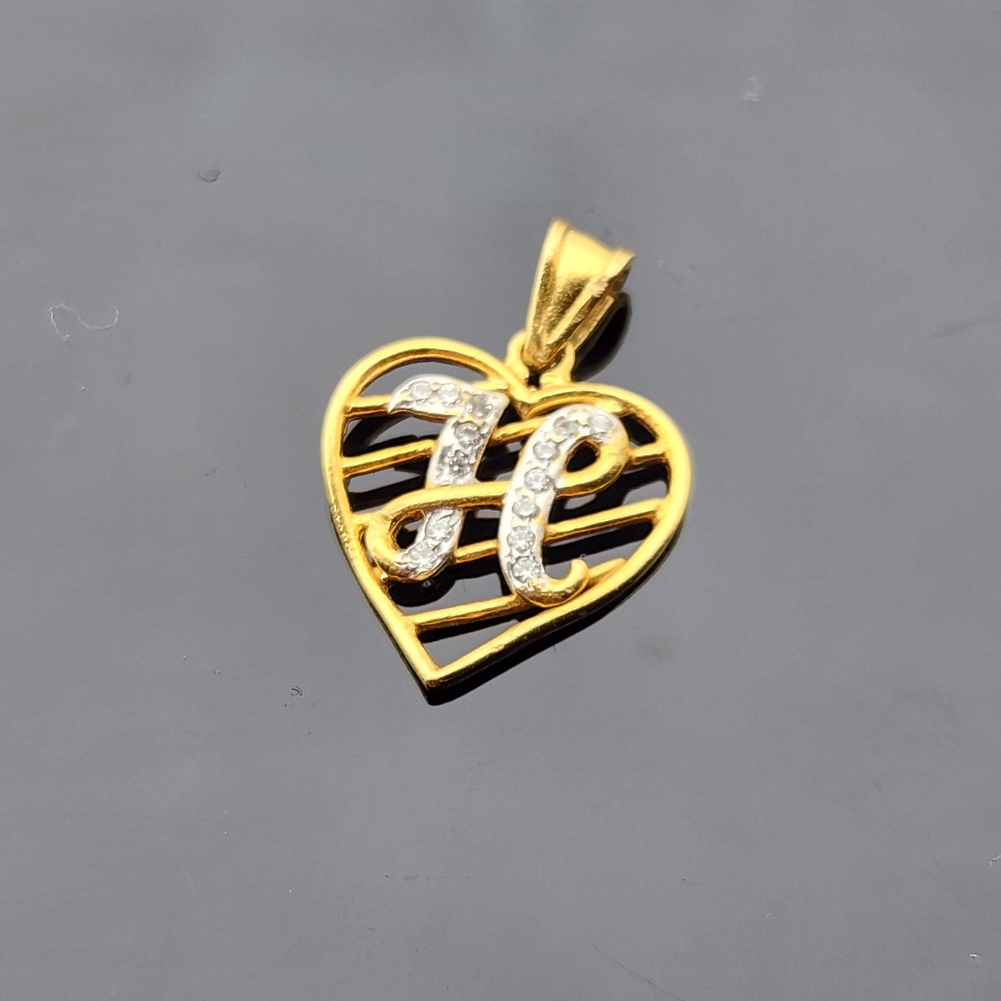 22K Solid Gold Letter Pendant P1754