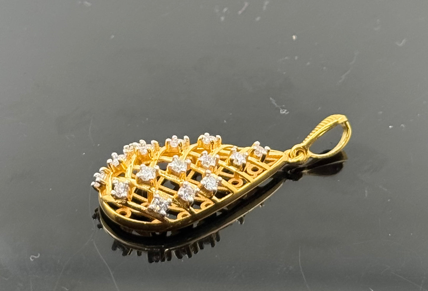 22K Solid Gold Fancy Pendants P20