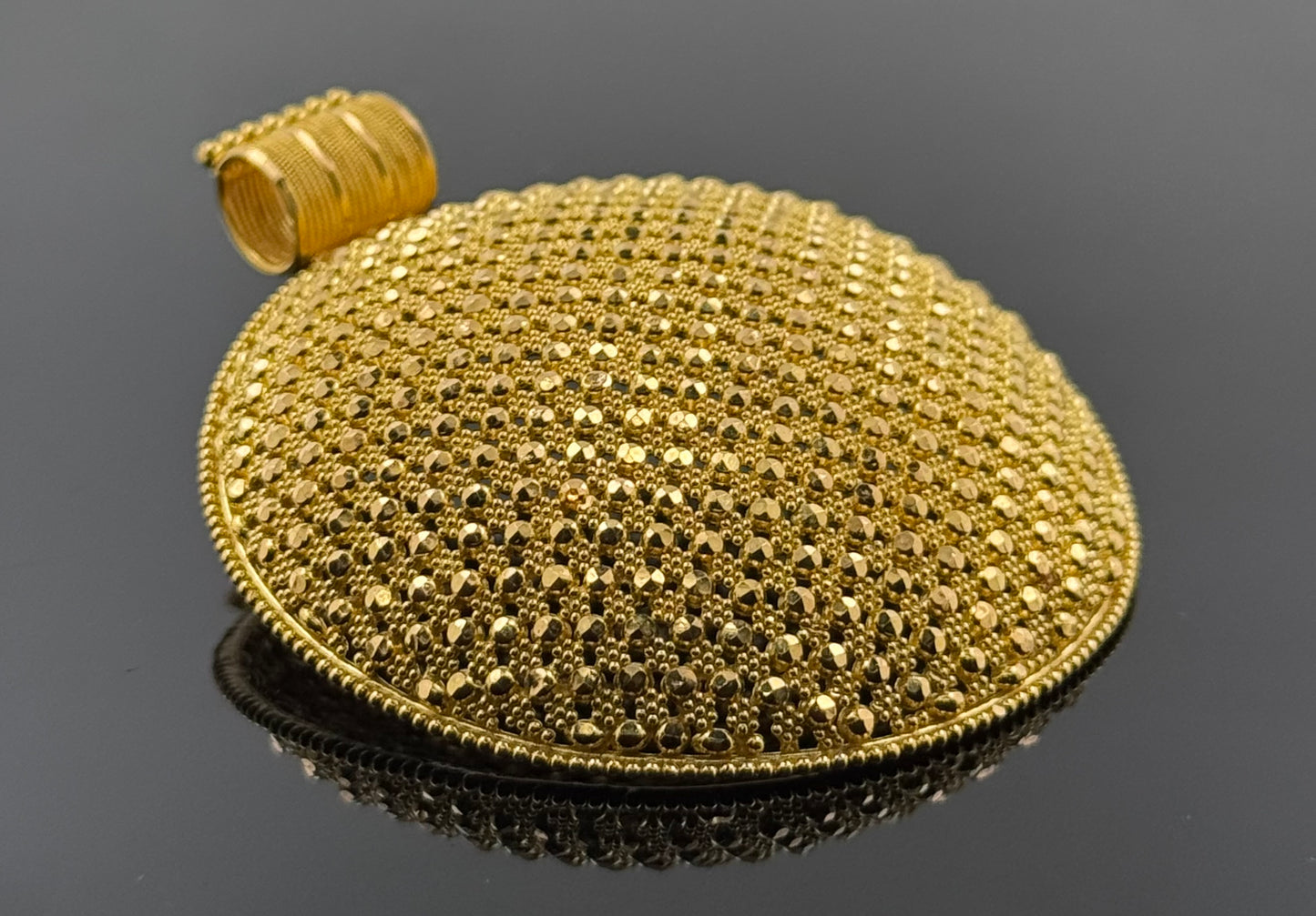 22K Solid Gold Fancy Pendants P30